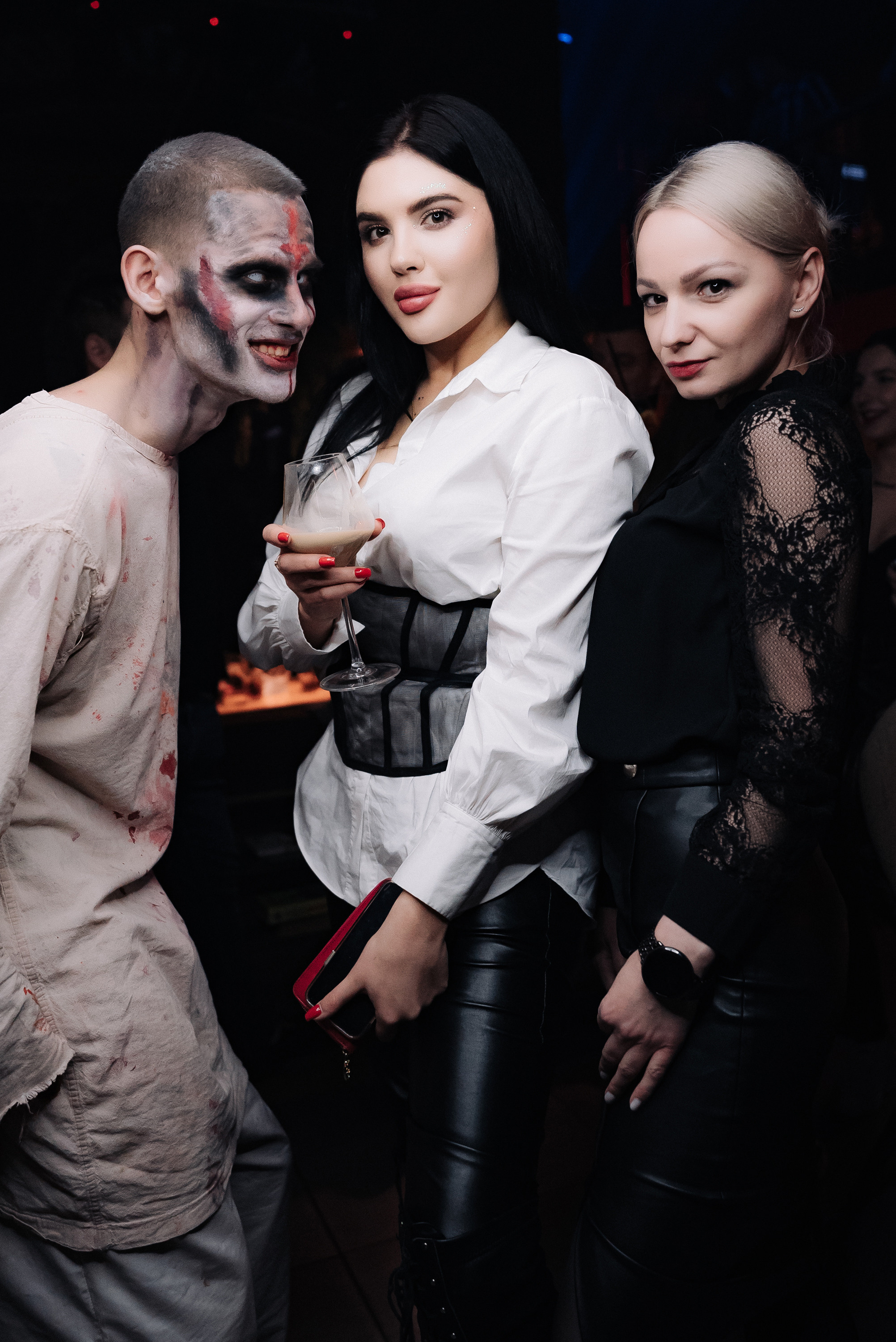 Съёмка ночных заведений. Фотограф — Москва — Артем Гончаренко