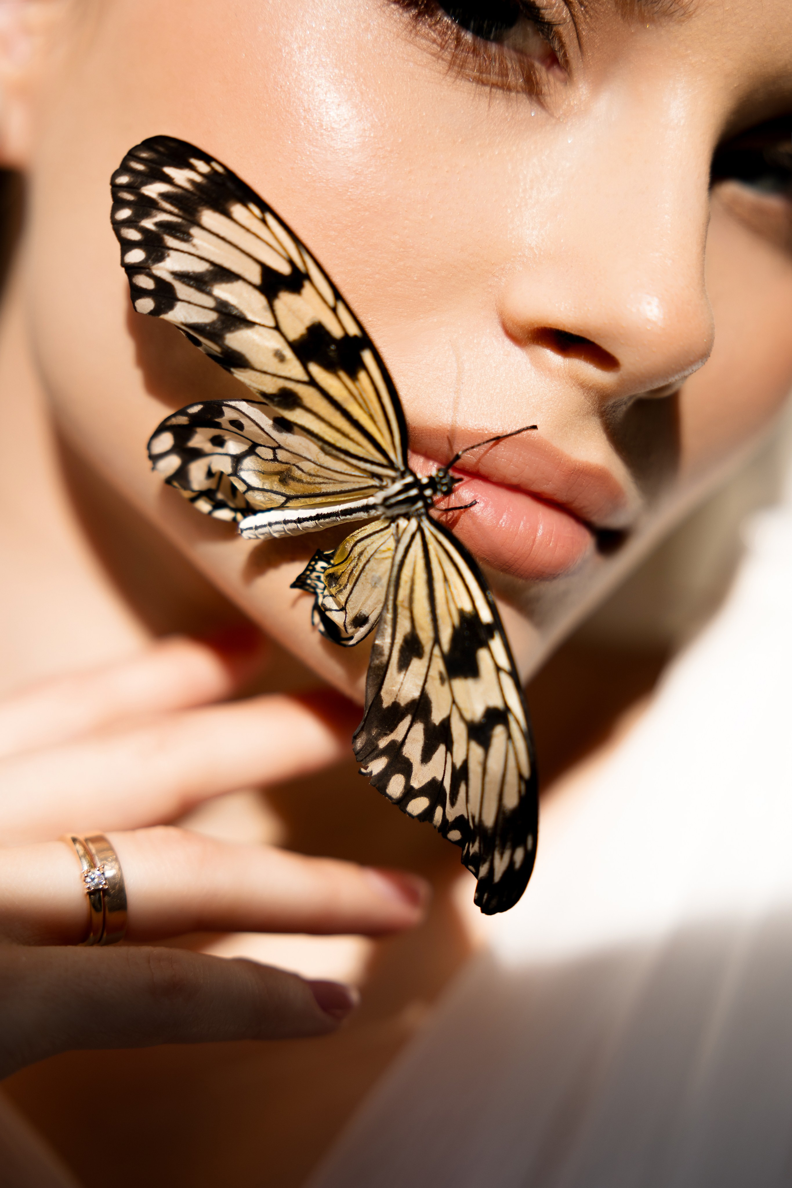 Butterfly Love. Михаил и Анна. Свадебный и семейный фотограф Евгения Привалова. Новороссийск. Анапа