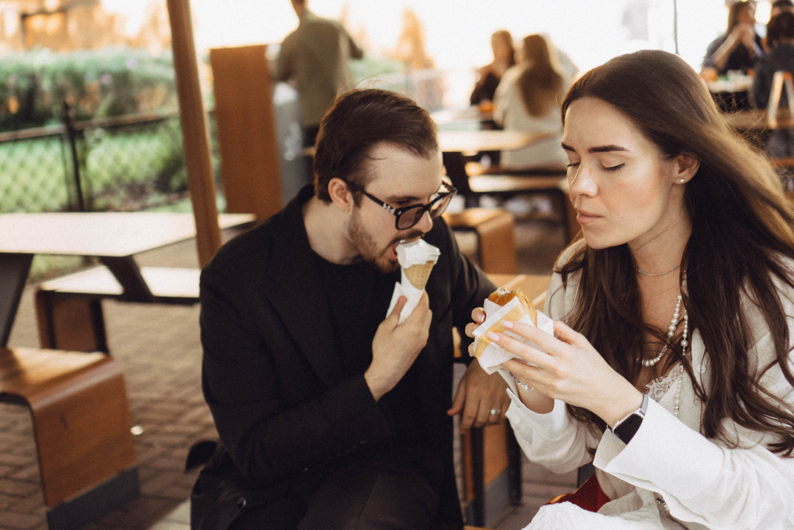 СВАДЕБНАЯ СЬЕМКА В ПАРКЕ ПОБЕДЫ И ПРОГУЛКА ПО МОСКОВСКОМУ ПРОСПЕКТУ. Профессиональный фотограф, Санкт-Петербург — Виктория Богомолова