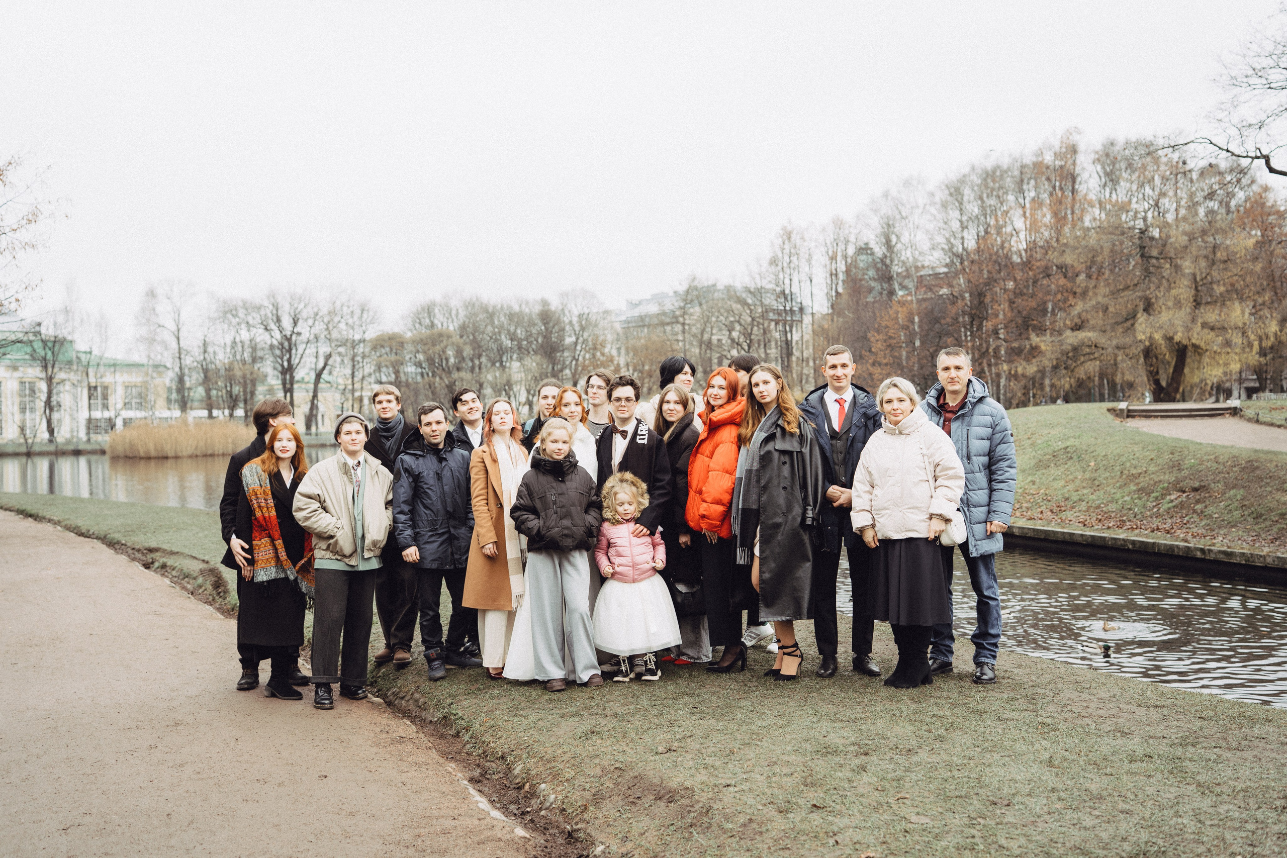 СВАДЕБНАЯ СЬЕМКА ВО ВТОРОМ ДВОРЦЕ С ГОСТЯМИ И ПРОГУЛКА В ТАВРИЧЕСКОМ САДУ. Профессиональный фотограф, Санкт-Петербург — Виктория Богомолова