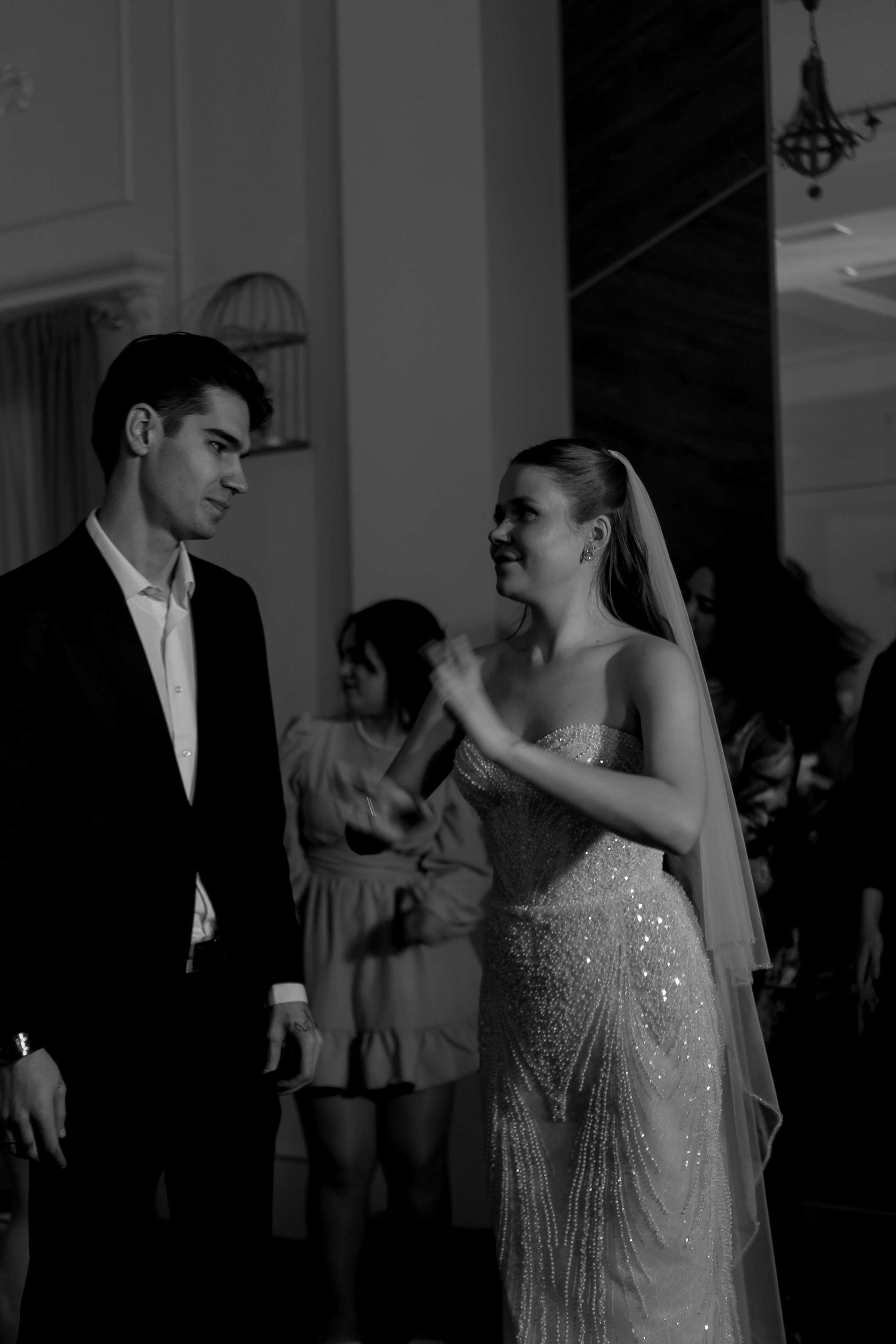 СВАДЕБНАЯ СЬЕМКА СБОРОВ В ОТЕЛЕ И ВЫЕЗД НА ЦЕРЕМОНИЮ (СНЯТО В СИБИРЕ В НИЖНЕВАРТОВСКЕ). Профессиональный фотограф, Санкт-Петербург — Виктория Богомолова