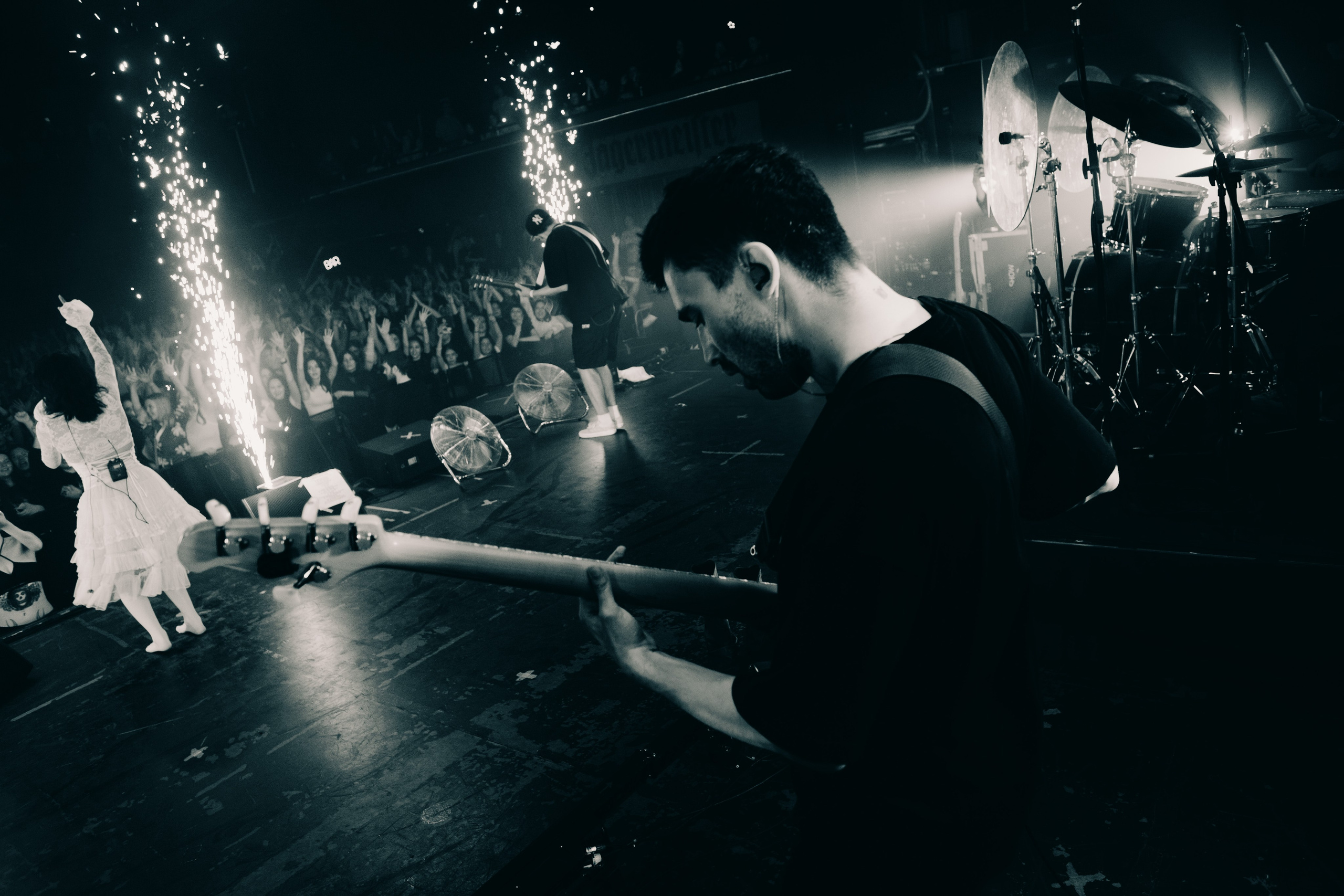 GREEN APELSIN. PASHAHARCE PHOTOGRAPHER & VIDEOGRAPHER