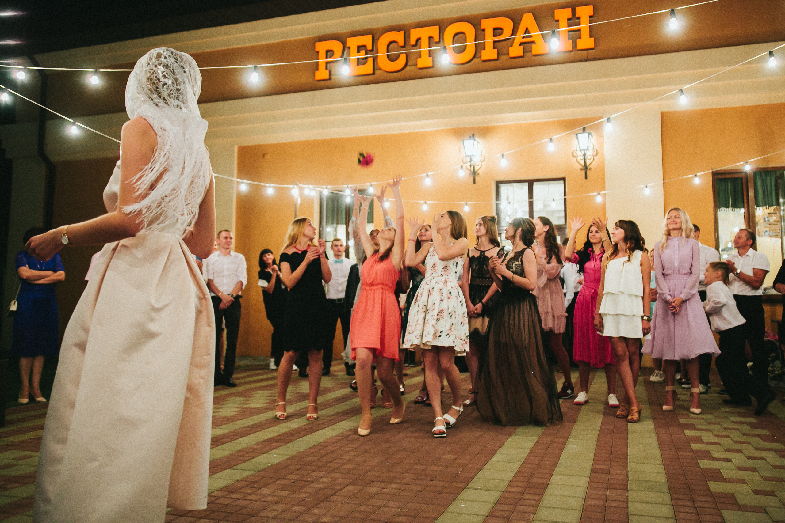 Миша и Маша. Мир. Фотограф Дмитрий Щекочихин