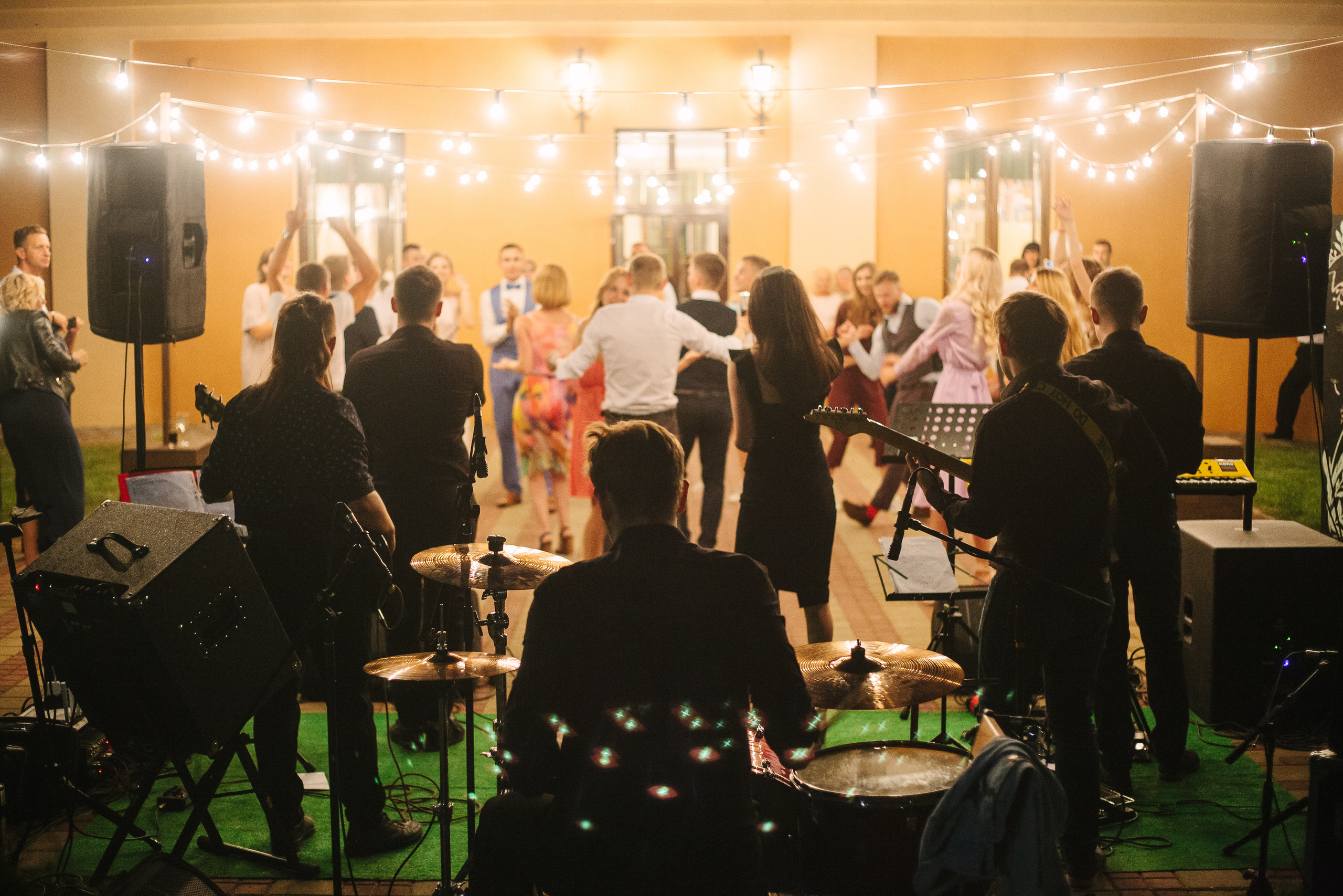 Миша и Маша. Мир. Фотограф Дмитрий Щекочихин