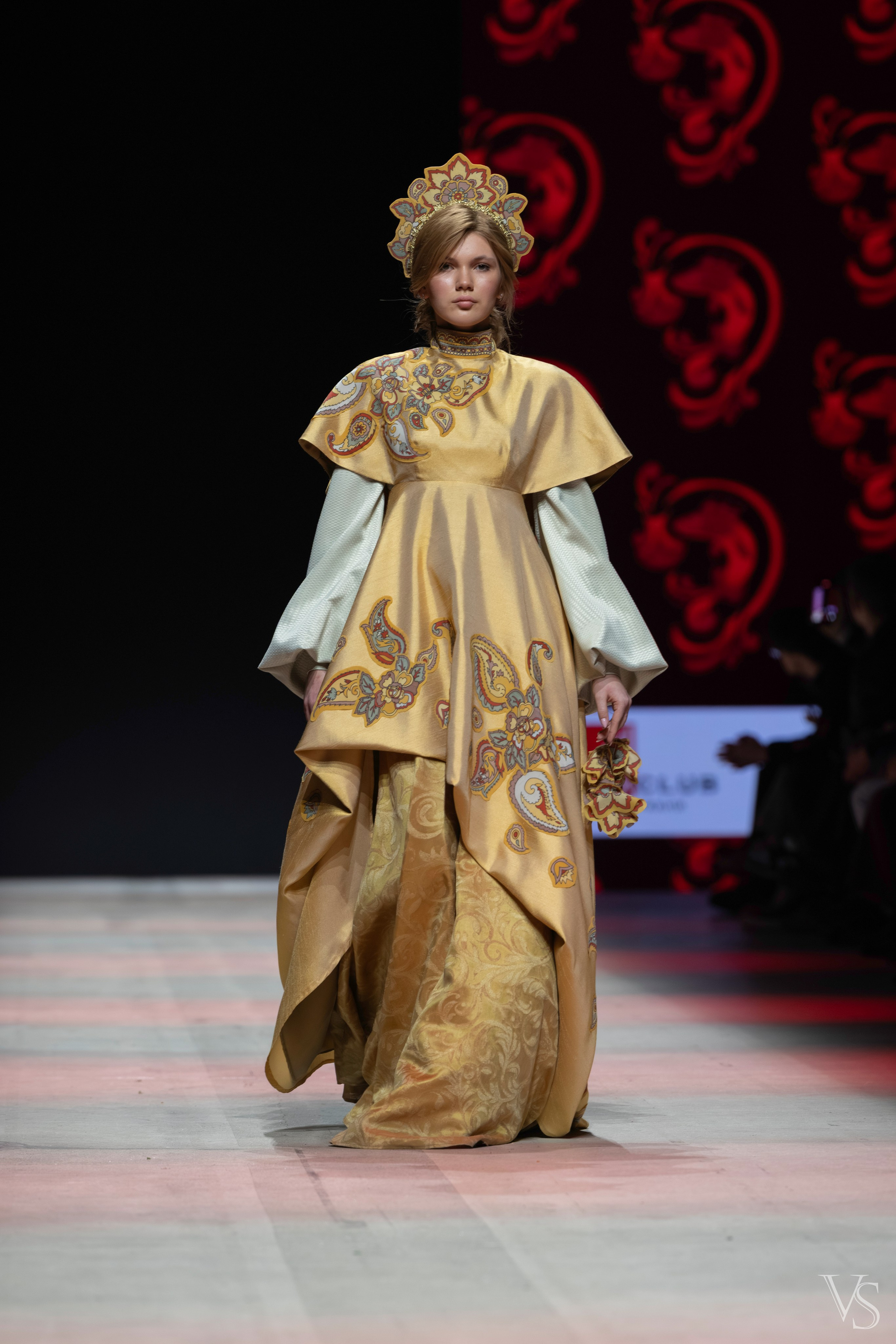 Неделя Российской моды. Манеж. РГУ Косыгина. Фотограф Виктор Степанов