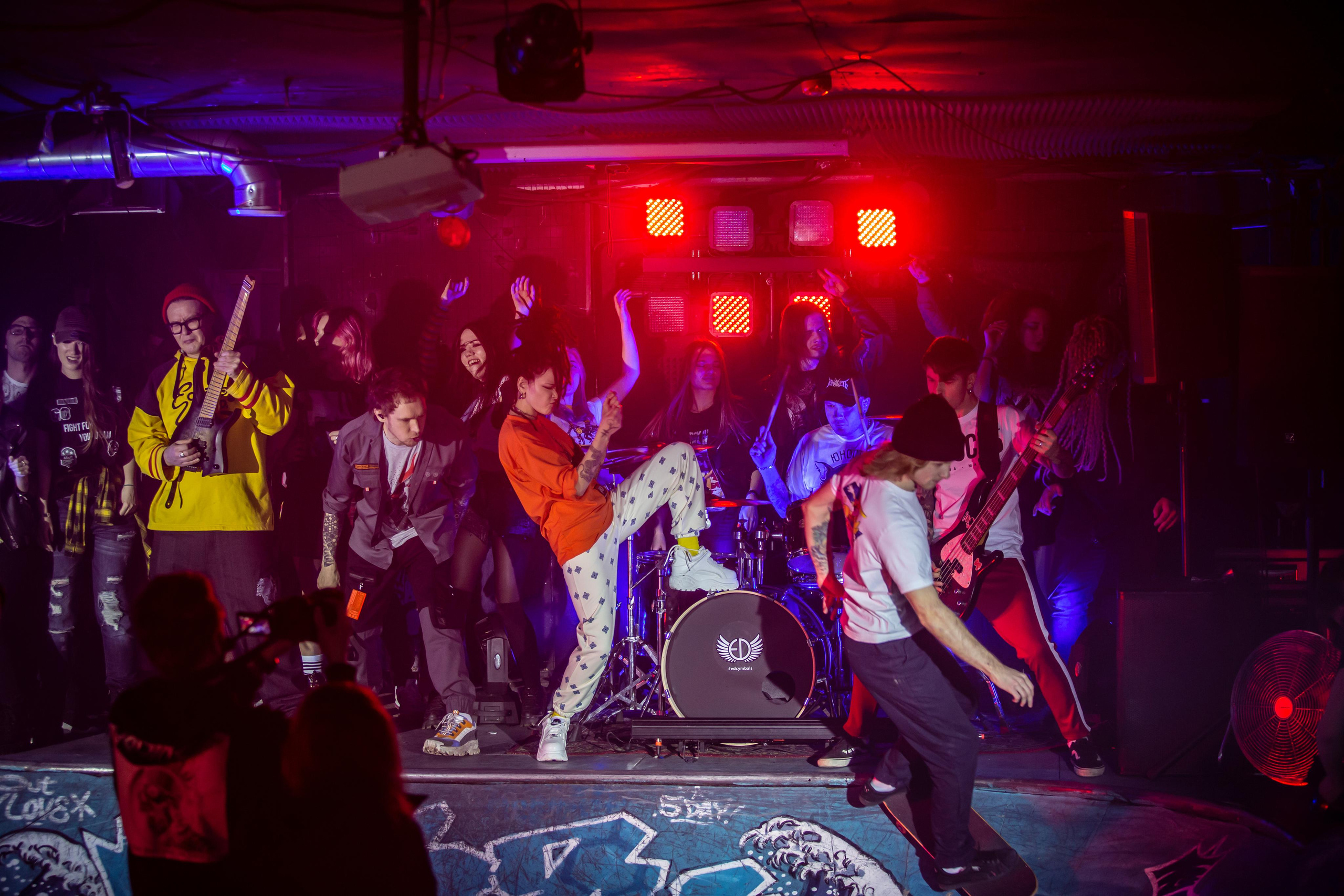 Слот. Бэк со съемок клипа «17 лет». Photographer Sonkina Tatiana (Tanya Ash)