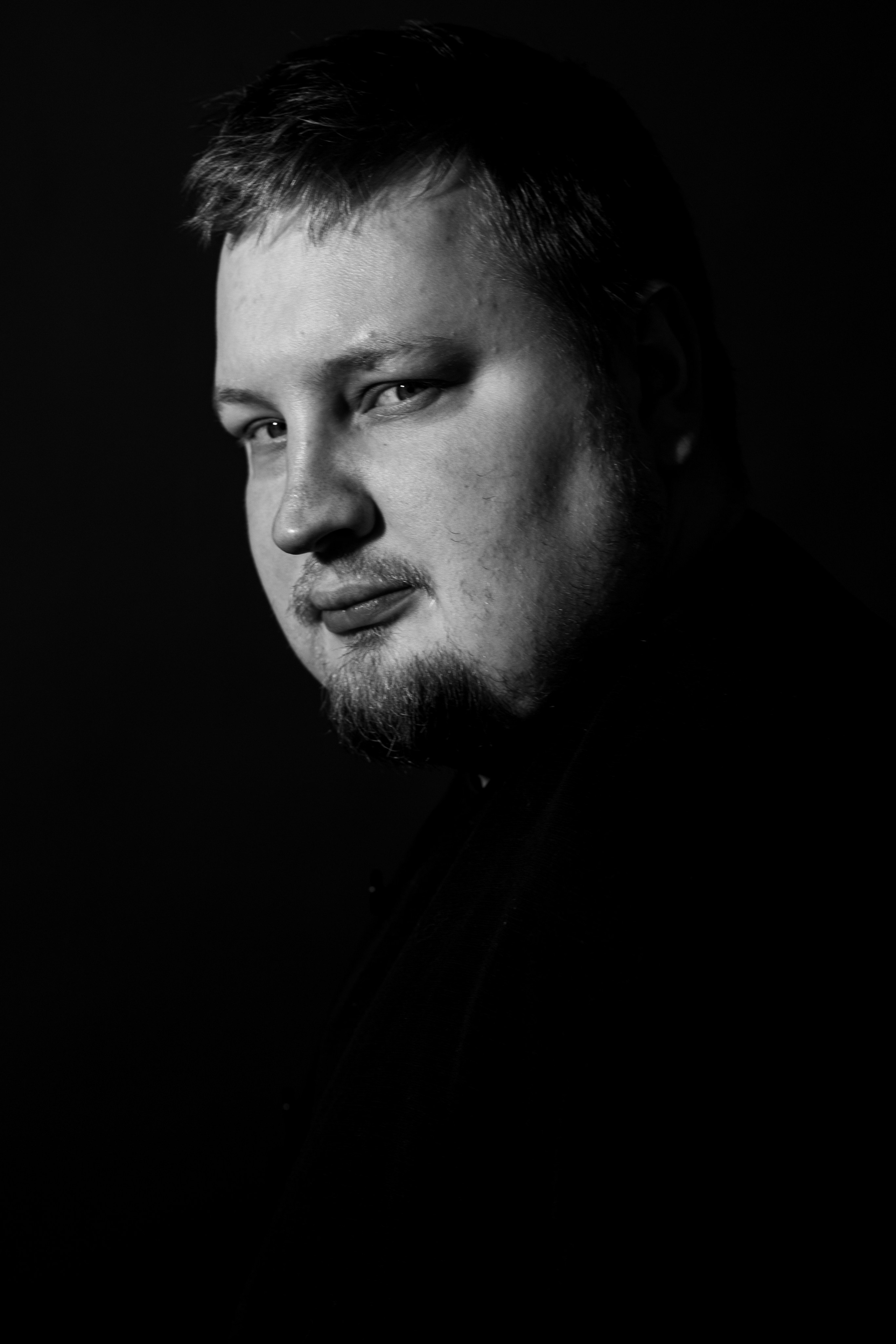 Алексей. Фотограф в Тюмени Даша Михнова. Портреты, фотопроекты, фотодни