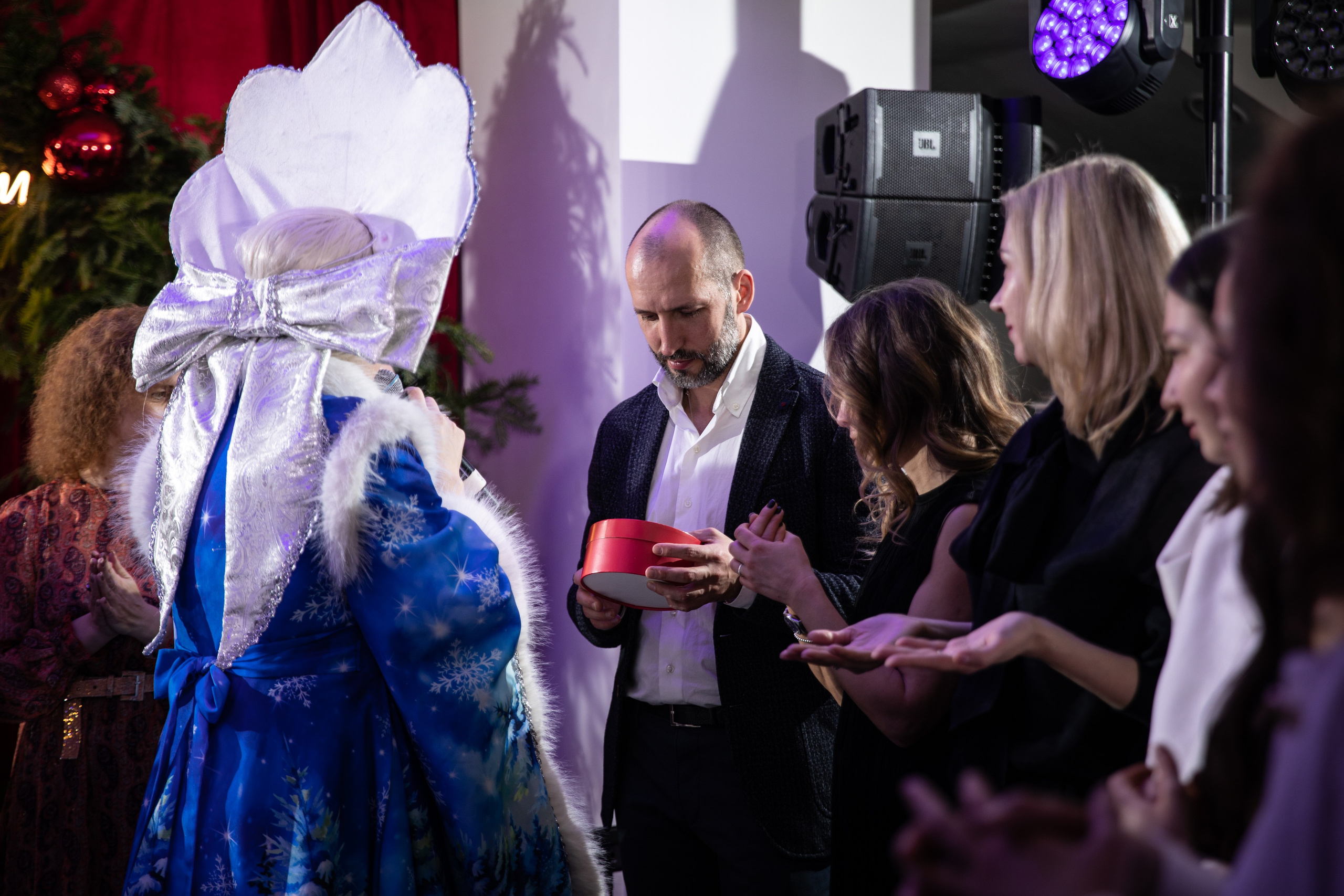 Корпортатив Санта. Amore ore. Репортажный и свадебный фотограф в Челябинске Елисеев Павел