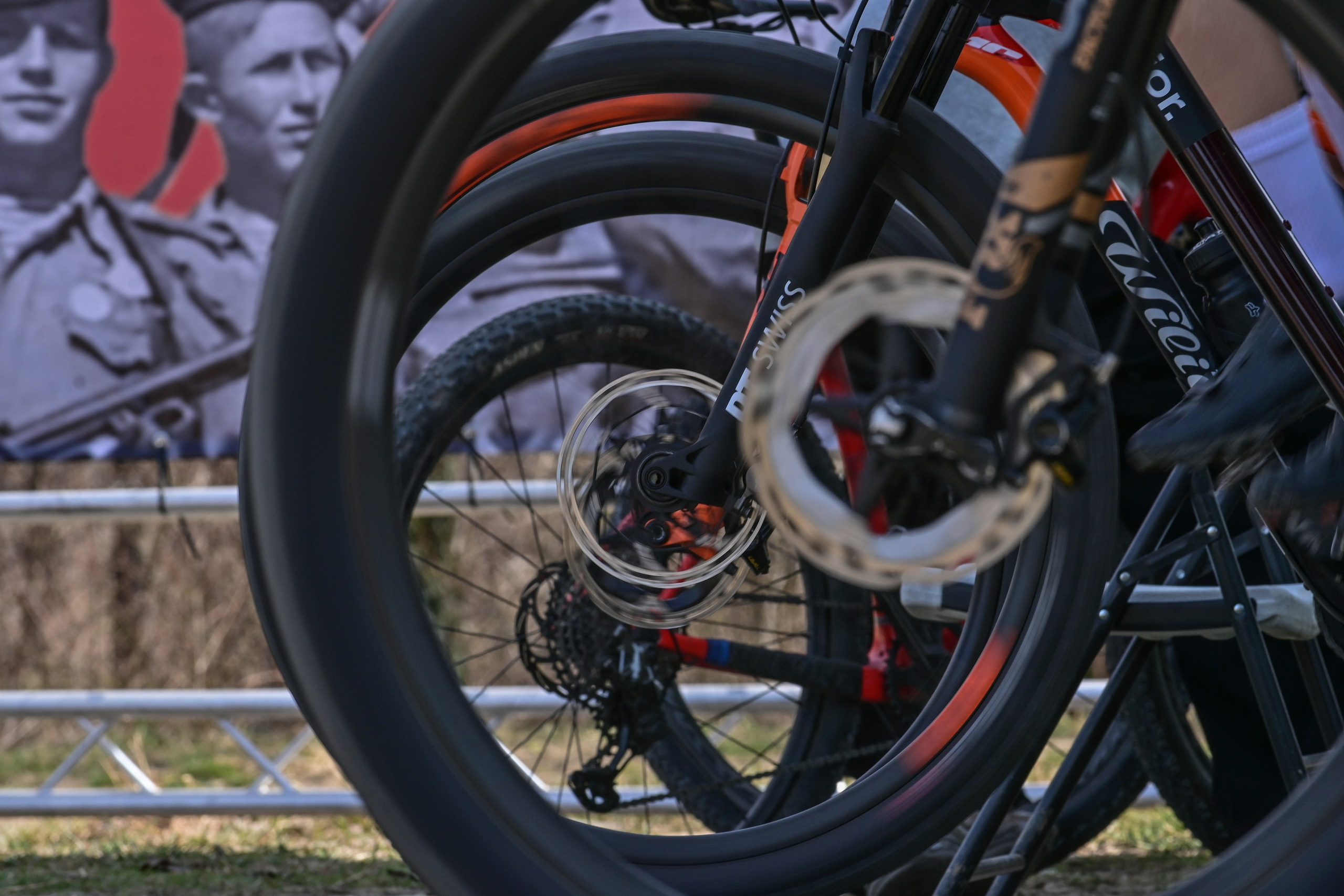 Маунтинбайк, кросс-кантри в Архипо-Осиповке 16 марта 2025. Спортивный фотограф, фотожурналист Павел Ларькин