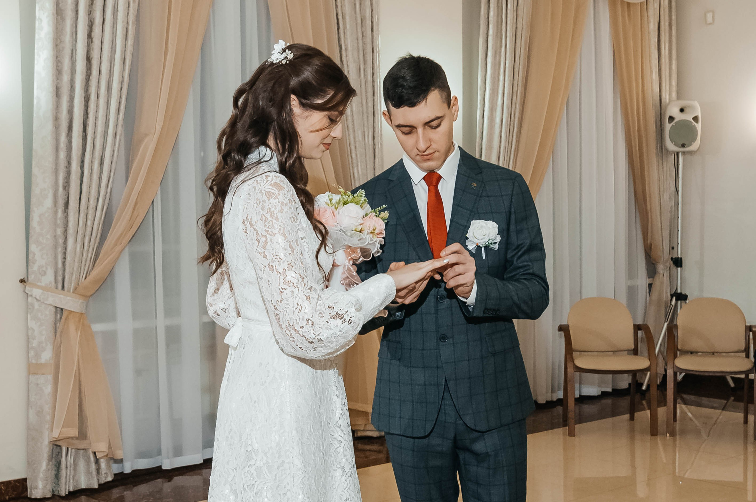 Съёмка росписи Анастасии и Вадика в Ярославле. Свадебный и семейный фотограф г. Ярославль Савинская Анастасия