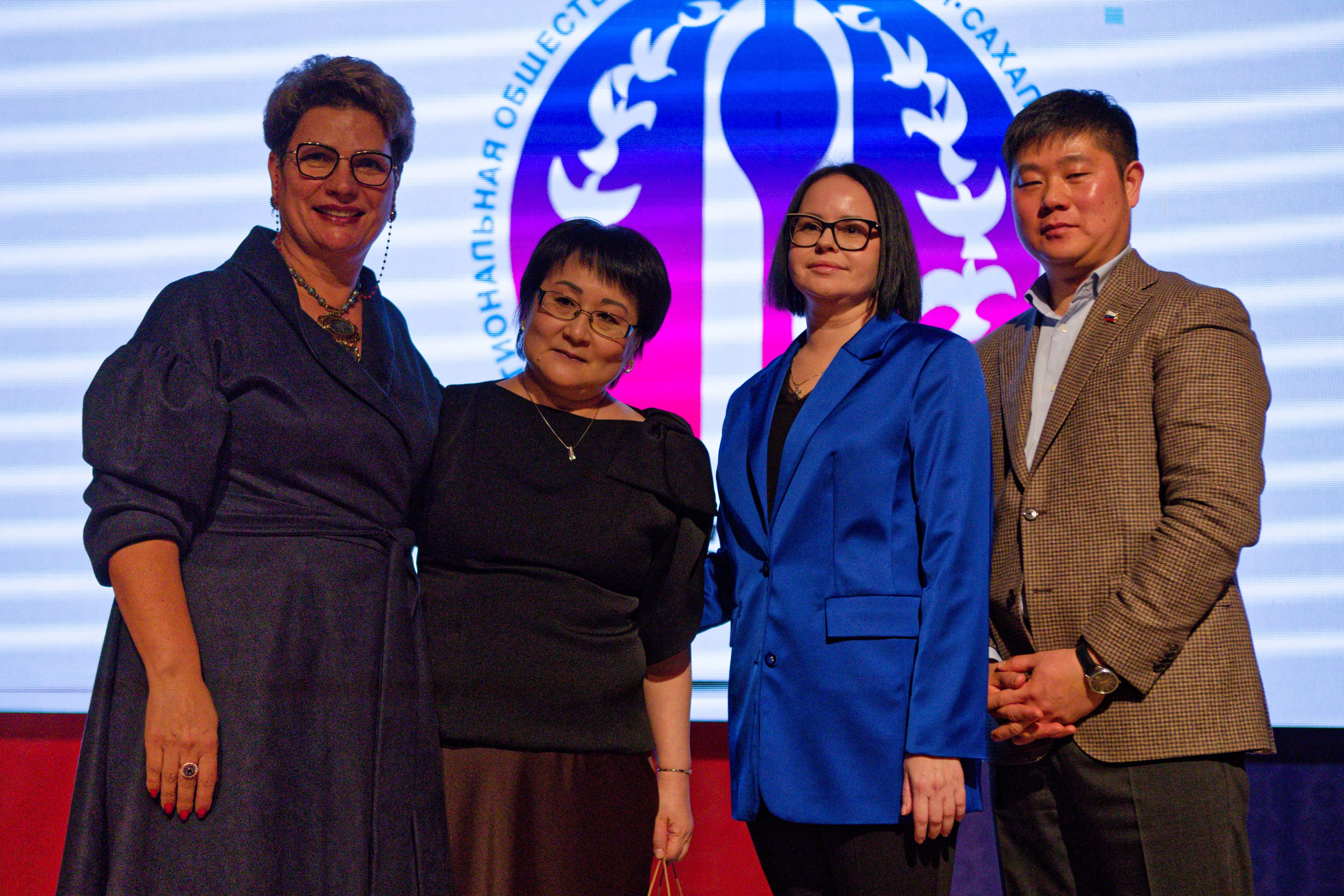 Новый Год по лунному календарю. Кутузов Евгений Фотограф в Южно-Сахалинске