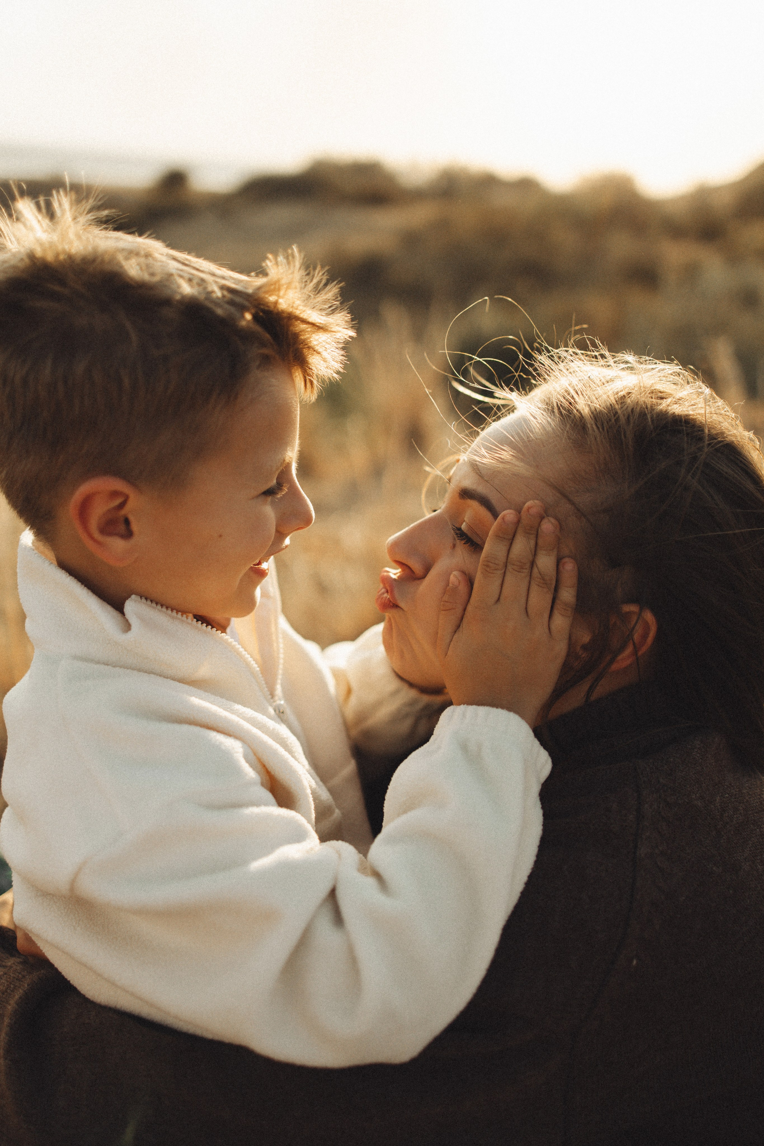 Семейная история, закат в Мержаново. Семейный и детский фотограф, таганрог, ростов-на-дону