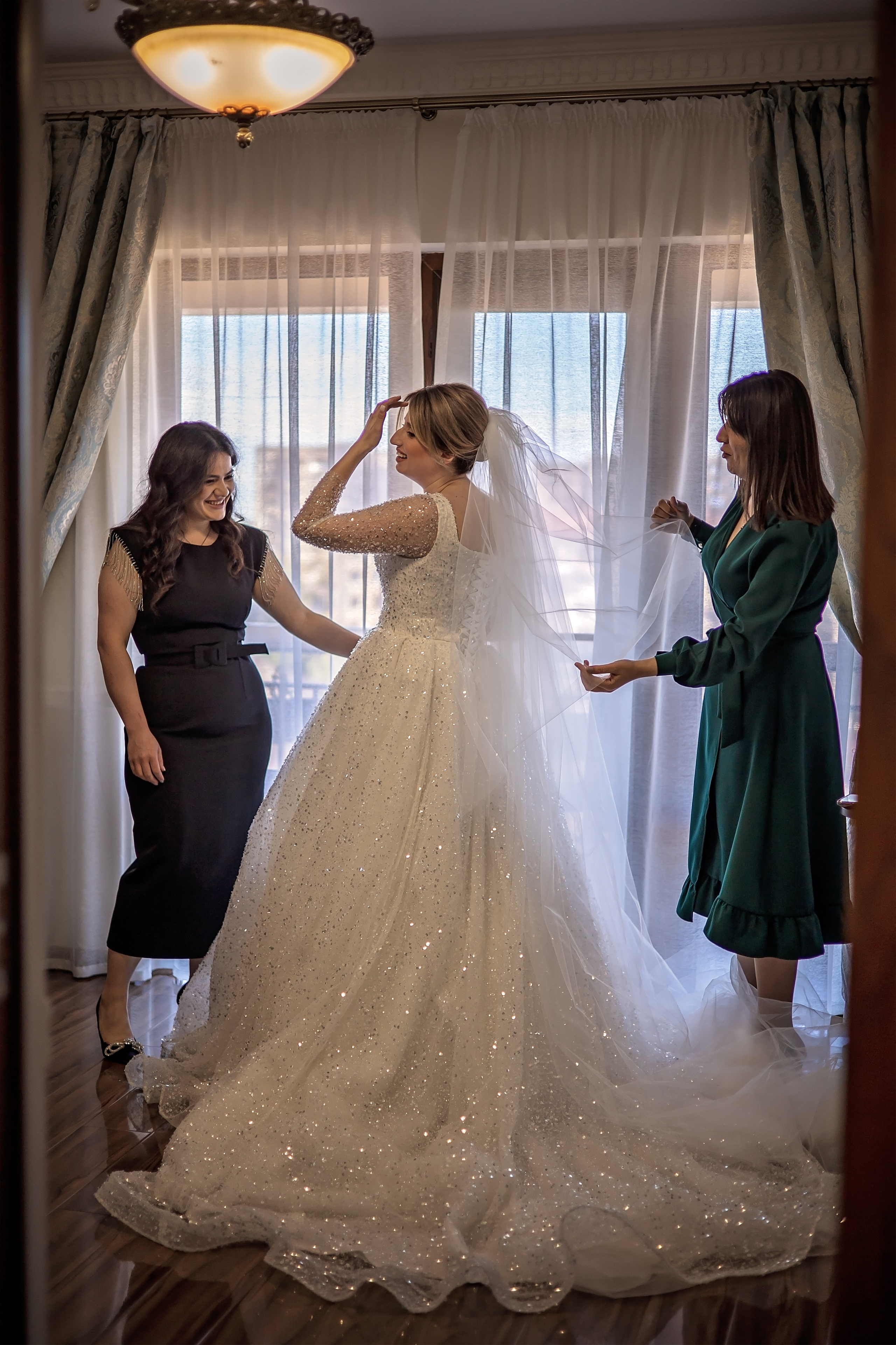 Свадебный день!. Свадебный и семейный фотограф в Абхазии Эля Цишба