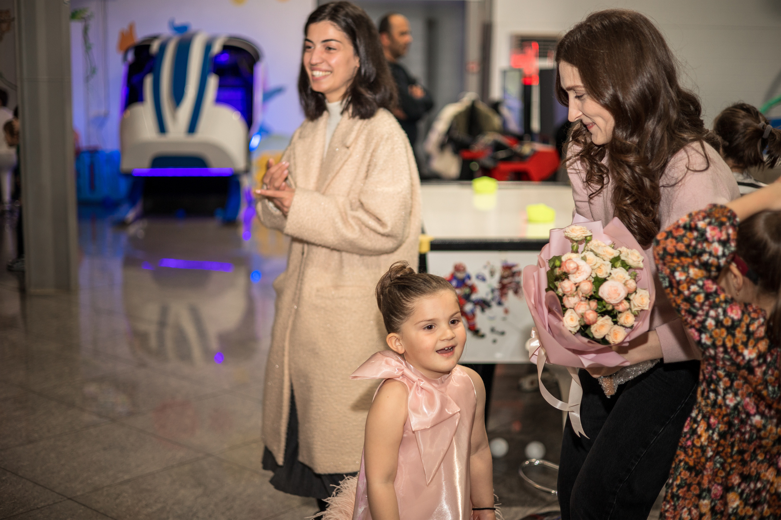 Марии 4. Свадебный и семейный фотограф в Абхазии Эля Цишба