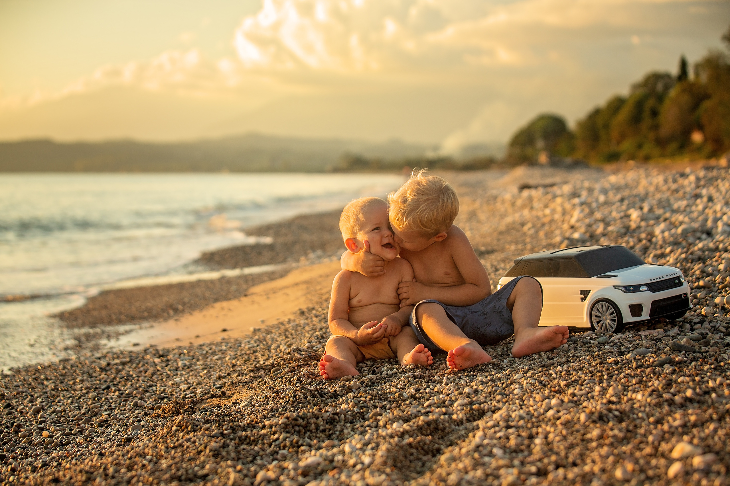 Свадебный и семейный фотограф в Абхазии Эля Цишба