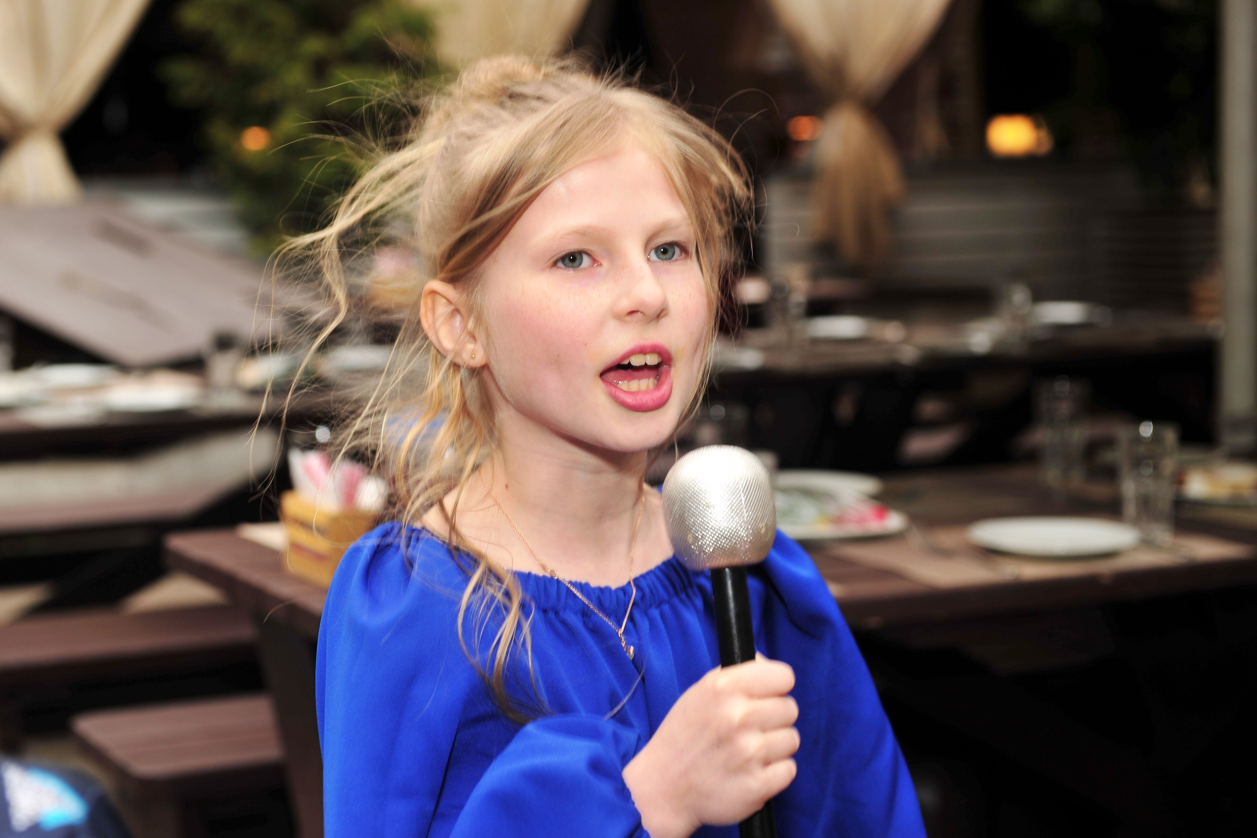 Выпускной для 4-го класса школы Протон в кафе Маска в Филёвском Парке. Свадебный и семейный фотограф в Москве Ирина Гончарова