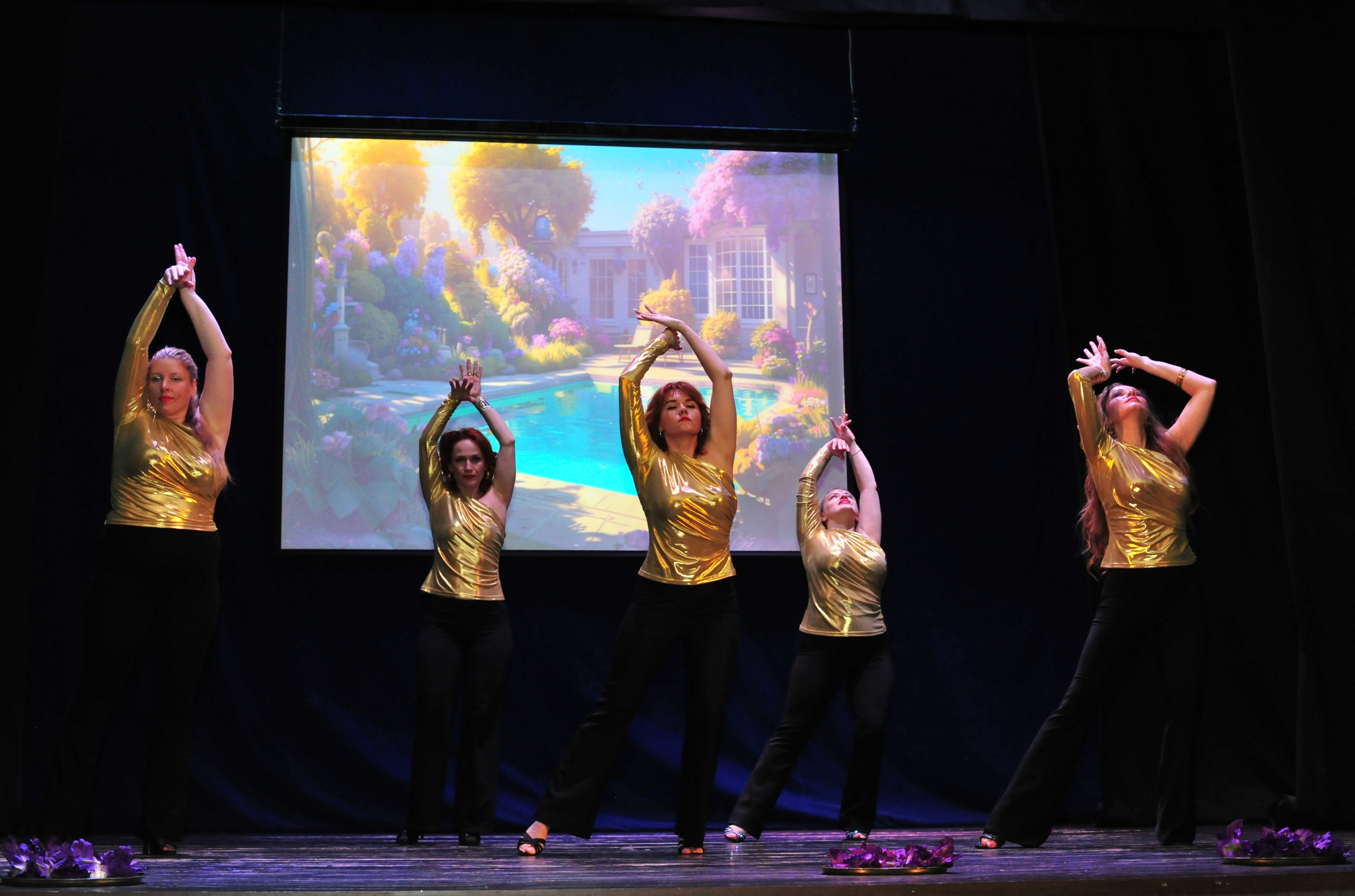 Отчетный концерт танцевальных коллективов ДК Андреевка, Зеленоград. Свадебный и семейный фотограф в Москве Ирина Гончарова