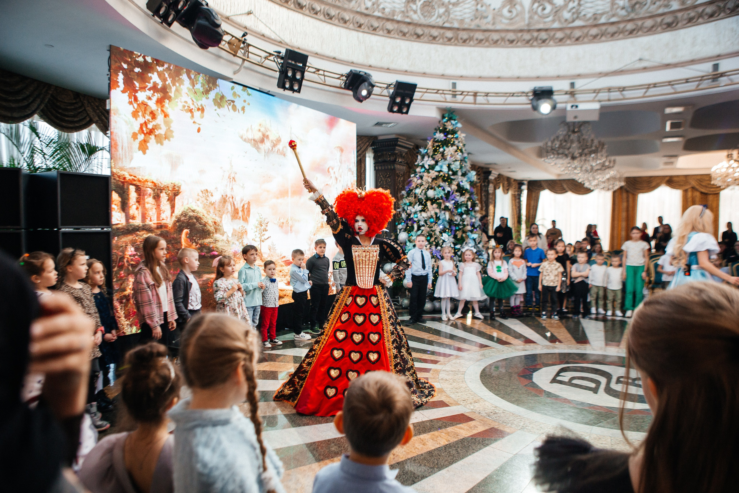 Купол|Новогодняя ёлка. Свадебный фотограф Челябинск Зиненко Виктория