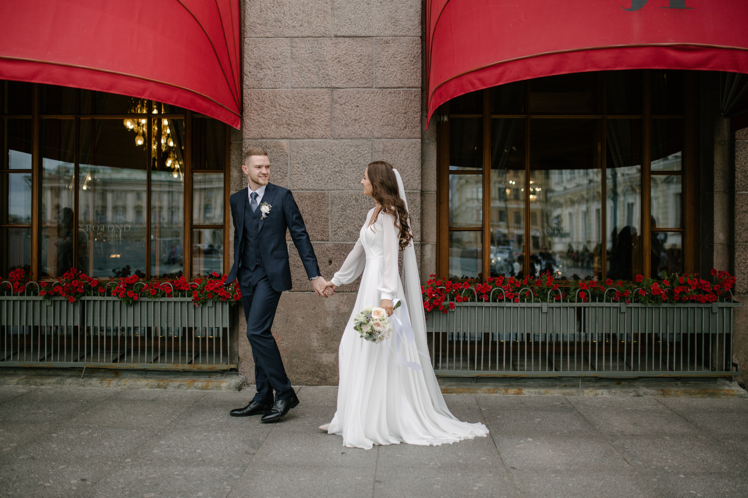 Мария и Дмитрий. Романтика в Питере. Свадебный и семейный фотограф в Санкт-Петербурге Исупова Юлия