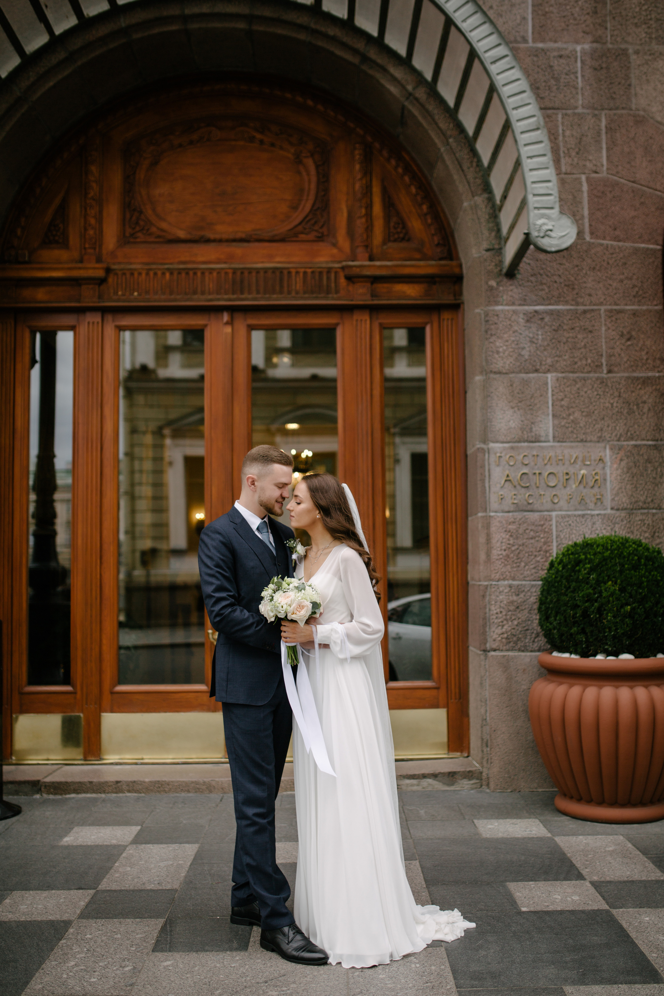 Мария и Дмитрий. Романтика в Питере. Свадебный и семейный фотограф в Санкт-Петербурге Исупова Юлия