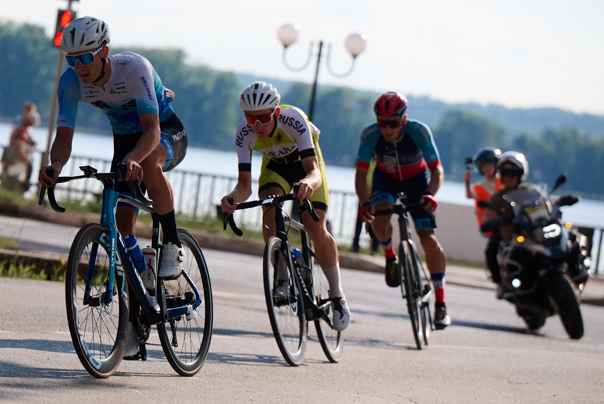 Международная многодневная гонка «Тур России». 4 этап. Воткинск 14.07. Спортивный репортажный фотограф в Ижевске Сергей Мерзляков