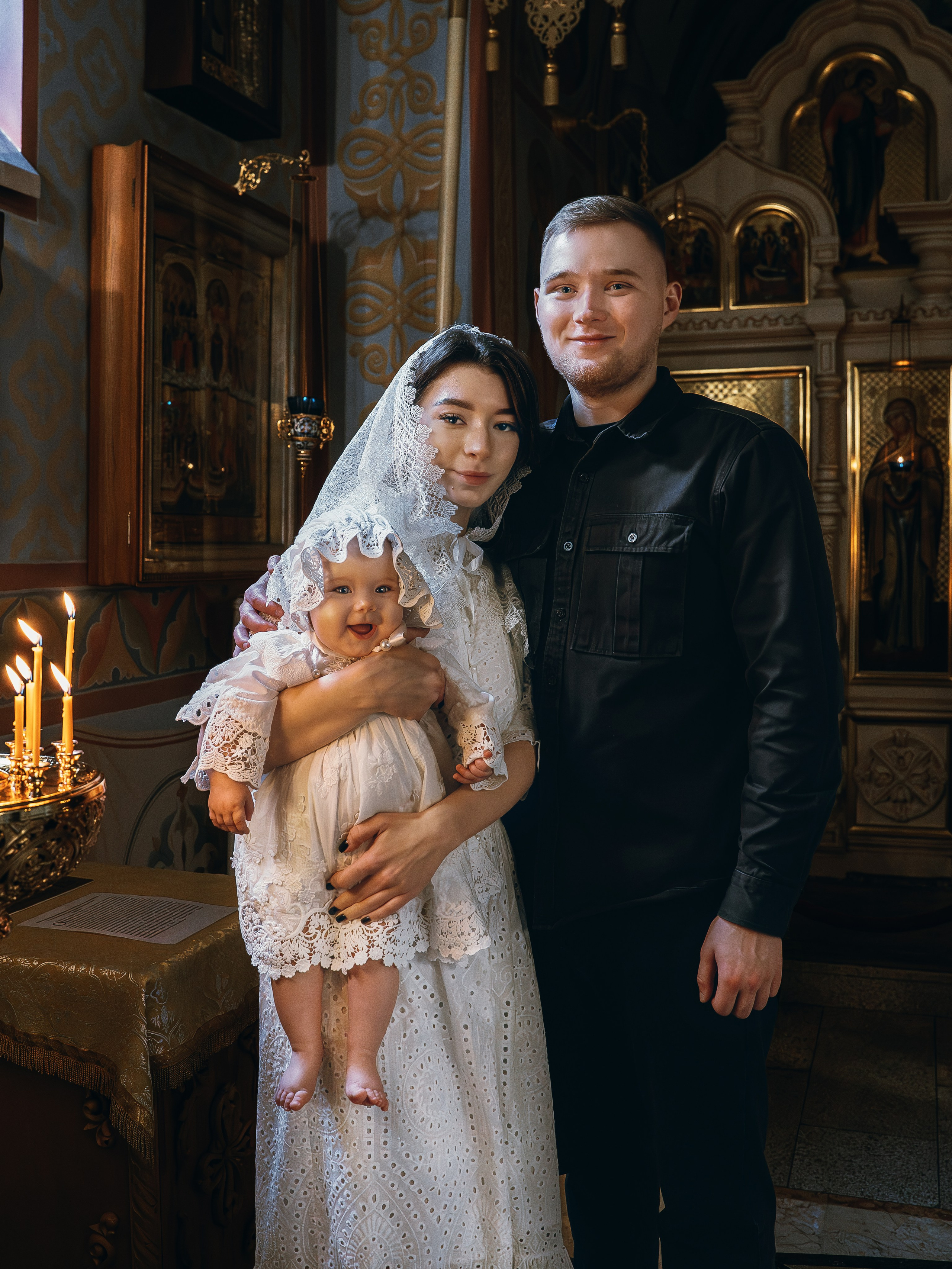 Таинство в Храме Петра и Февронии. Фотограф Ольга Рубцова в Москве и Московской области