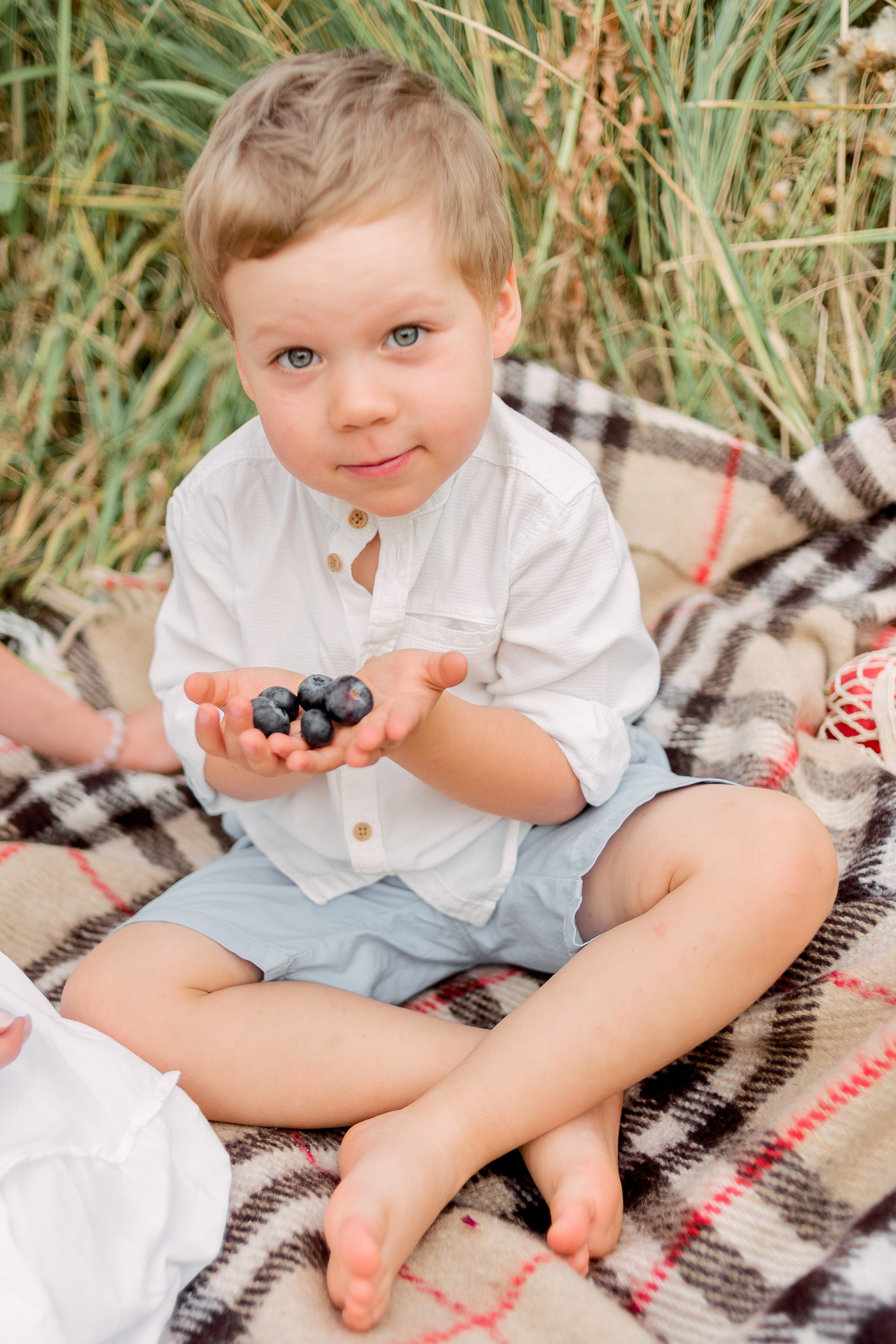 В поле. Фотограф Юлия Попова