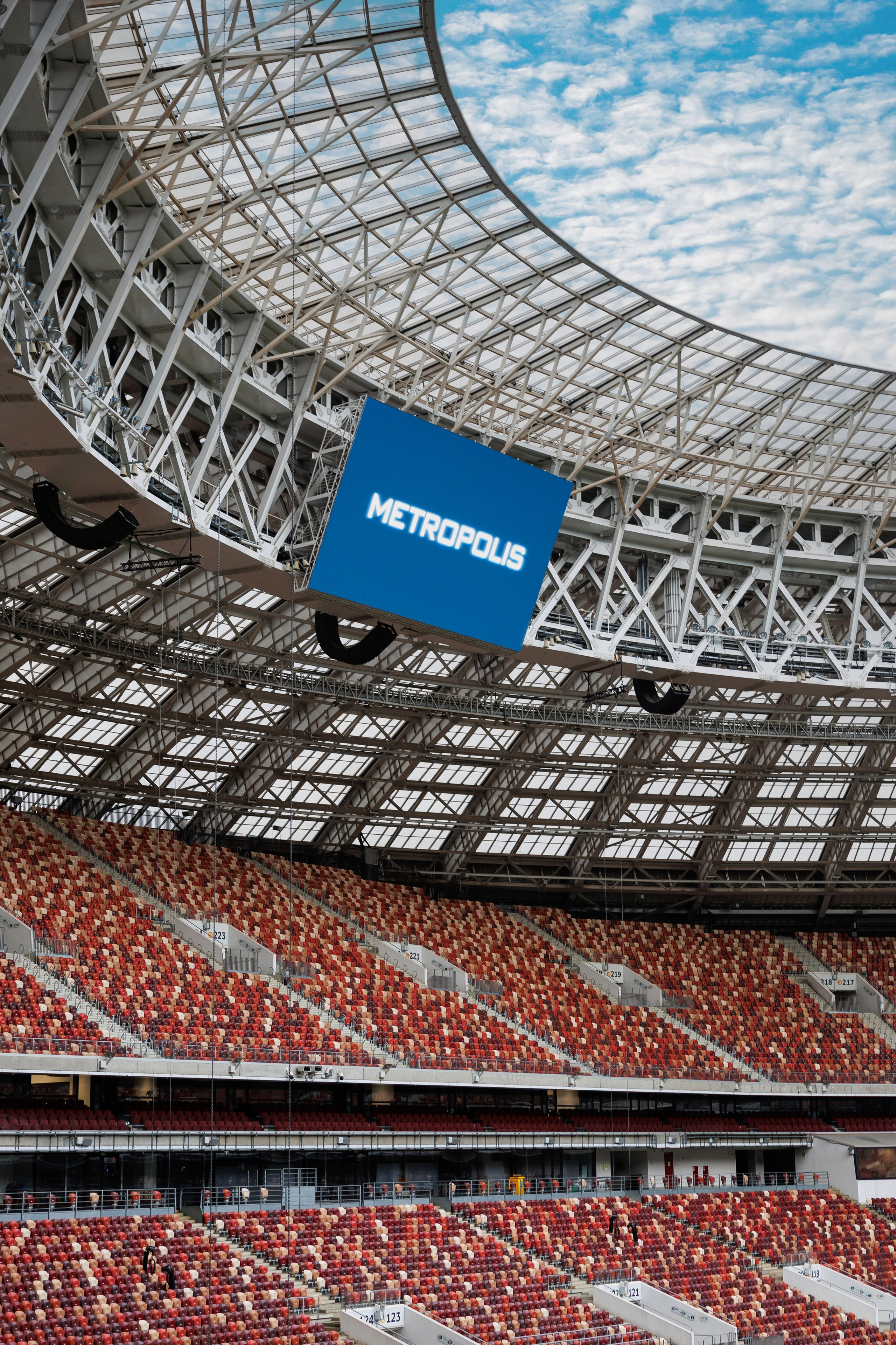 Metropolis. Репортажный фотограф в Москве Евгений Новиков