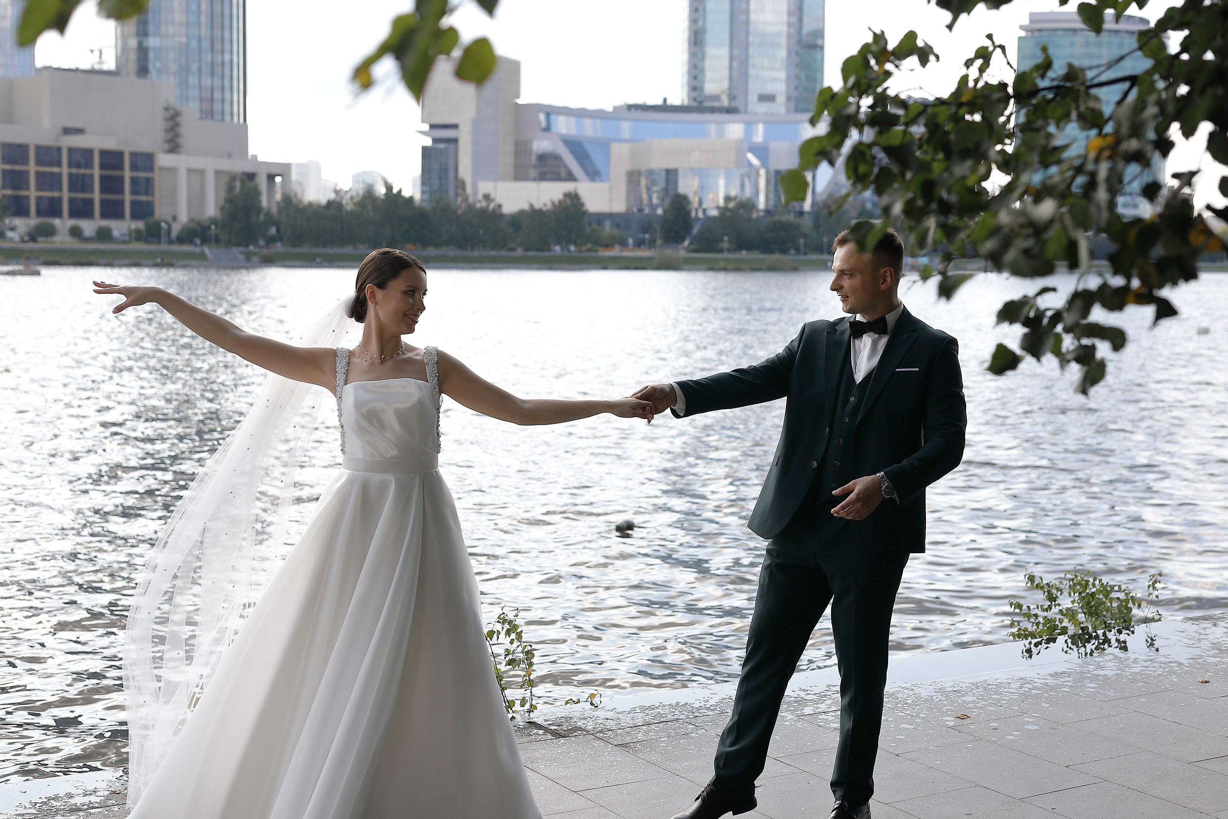 Владимир и Виктория. Свадебный и семейный фотограф и видеограф в Екатеринбурге Полянские Тимур и Анастасия