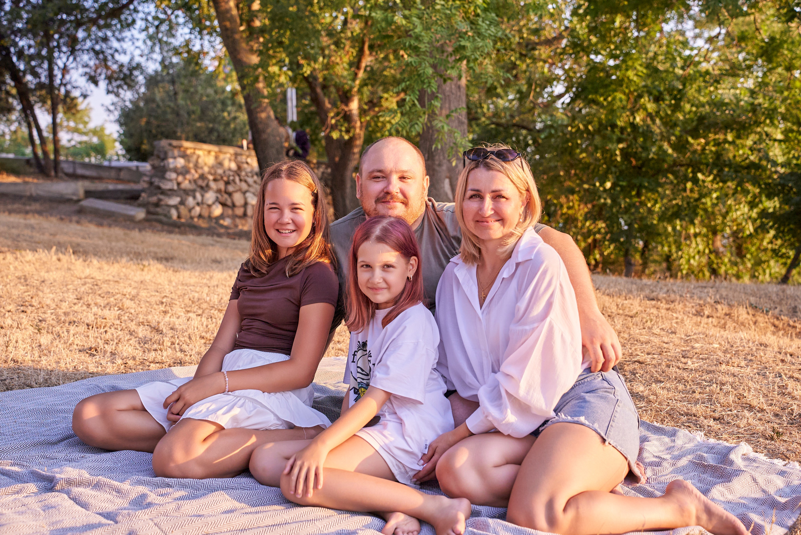 Таня и ее семья. Фотодень «Детство». Семейный фотограф в Севастополе Куценко Светлана