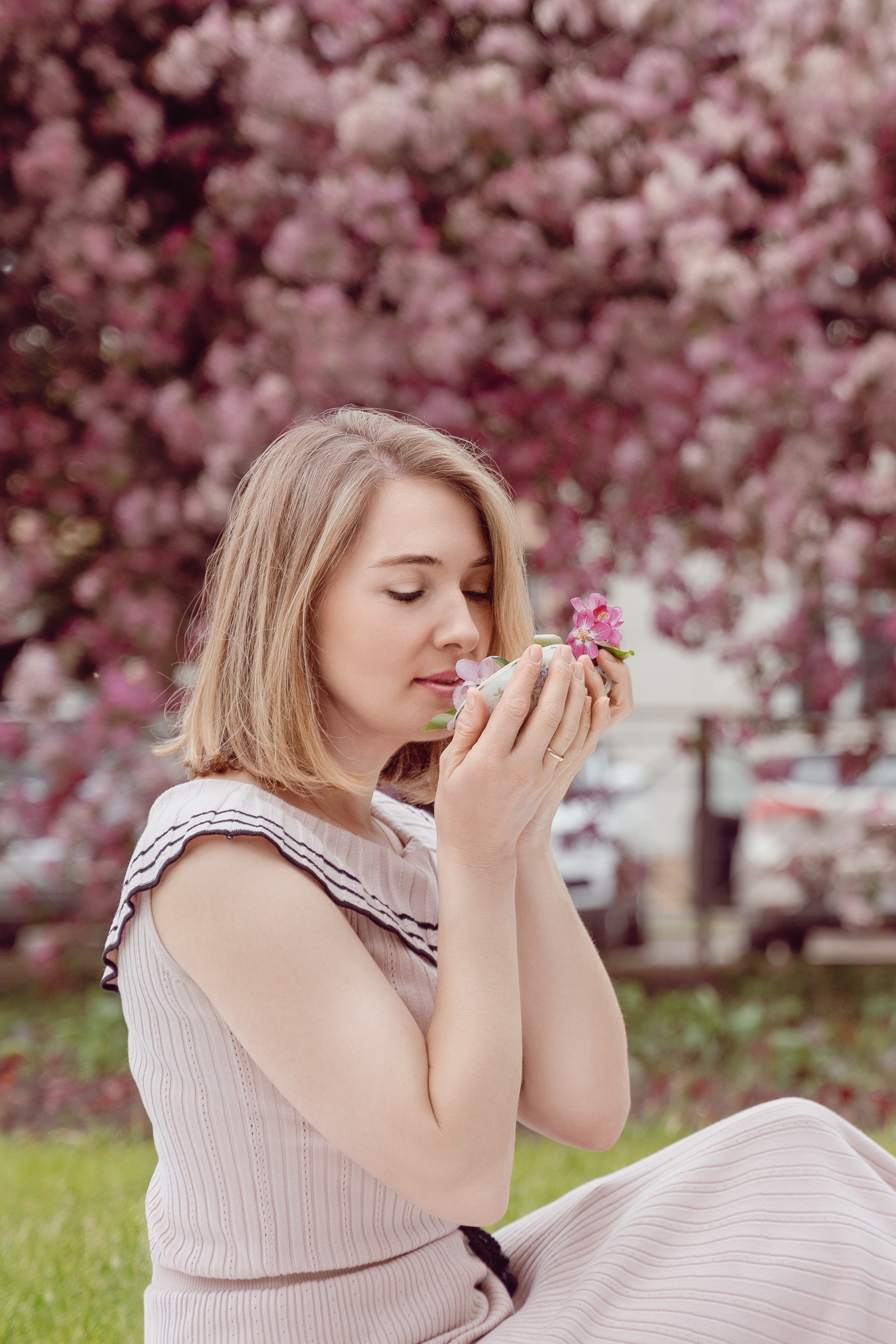 Фотосессия в яблонях. Фотограф Наталья Соколовская. Новосибирск