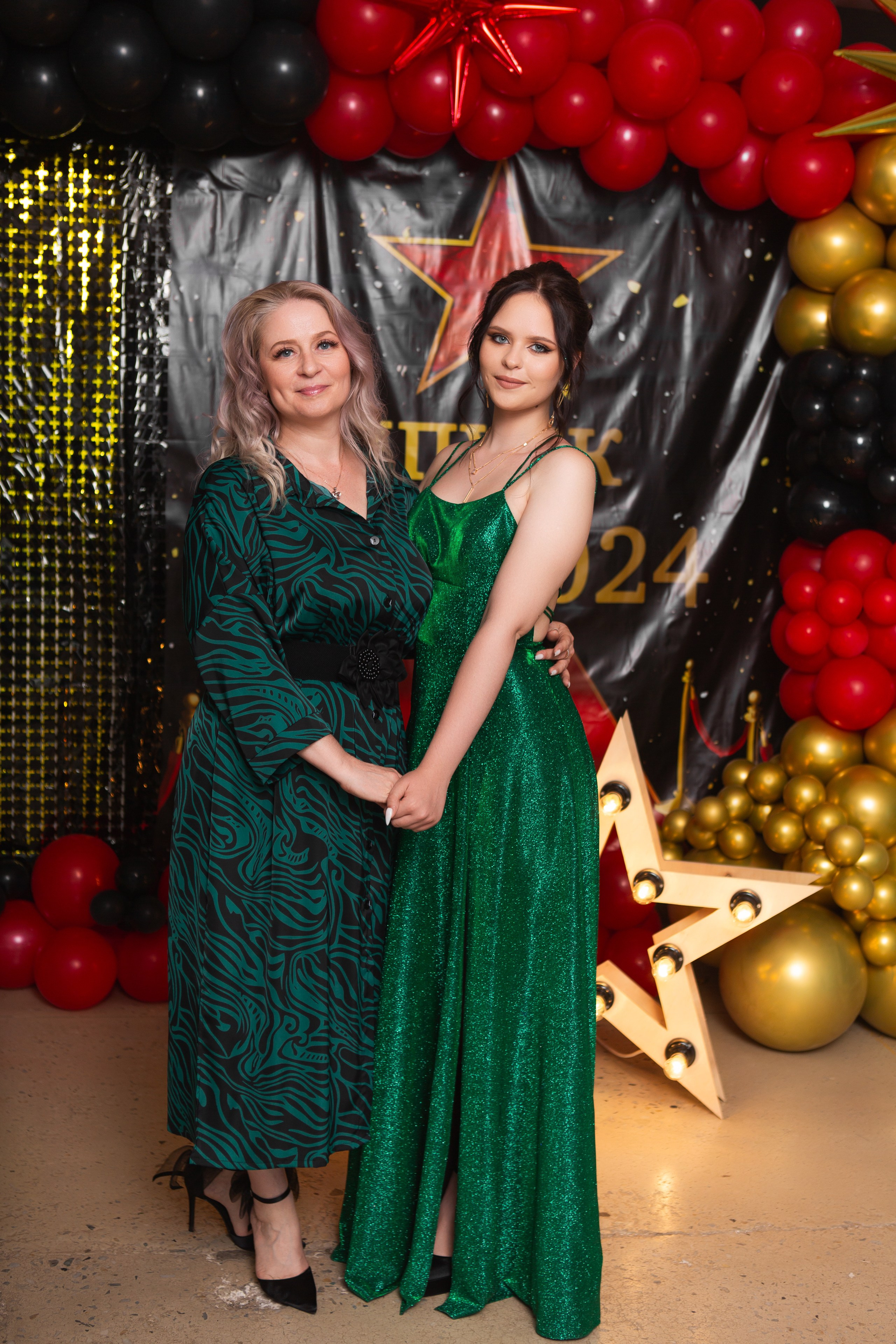 ФОТОСЕССИЯ С РОДИТЕЛЯМИ «ВЫПУСКНОЙ» 2024 г. 9 ШКОЛА г. МЦЕНСК. ТВОЙ АЛЬБОМ / ТВОИ ПРАВИЛА