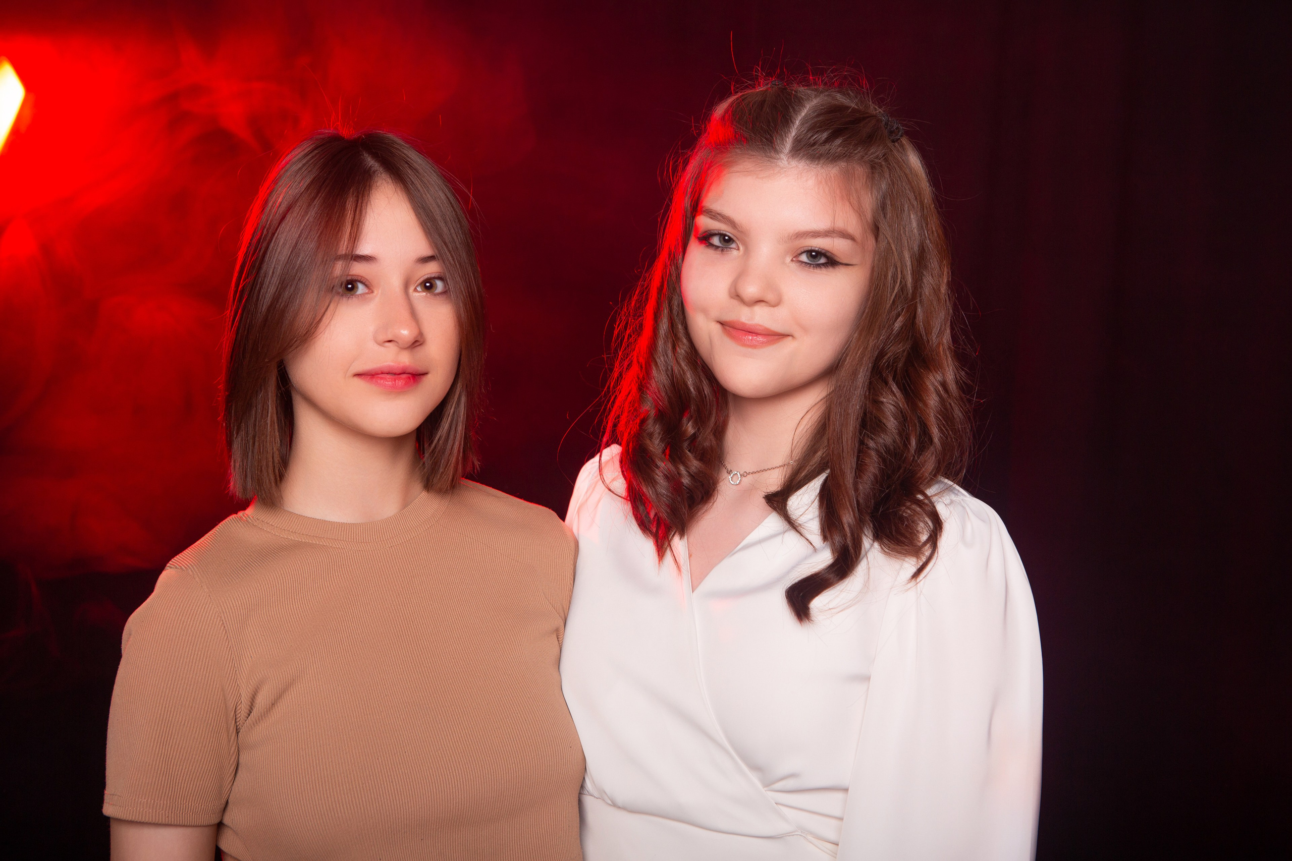 ФОТОСЕССИЯ С ЦВЕТНЫМ СВЕТОМ. ТВОЙ АЛЬБОМ / ТВОИ ПРАВИЛА