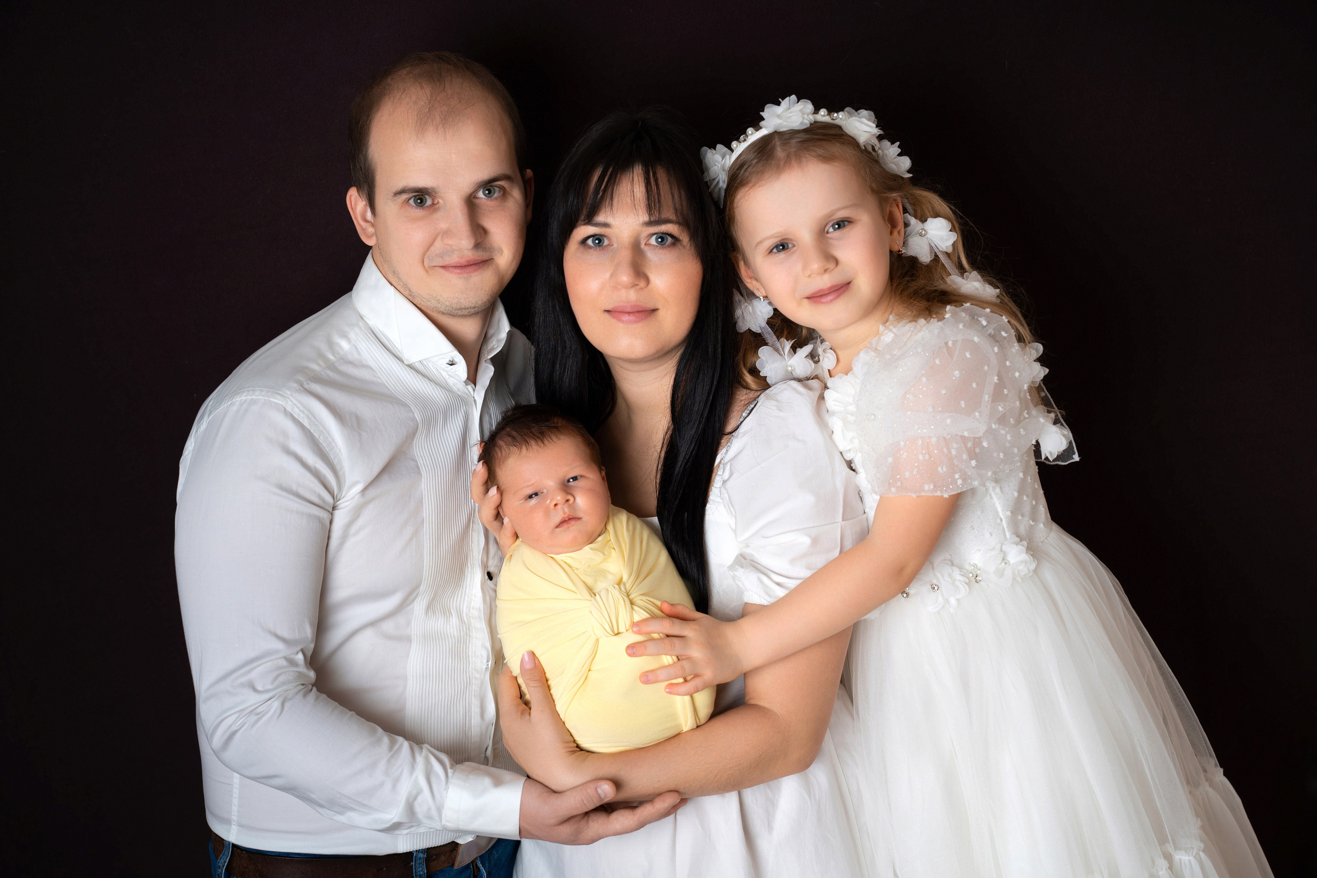 Фото с родителями/Макроснимки. Фотограф новорожденных Оренбург и свадебный фотограф Оренбург