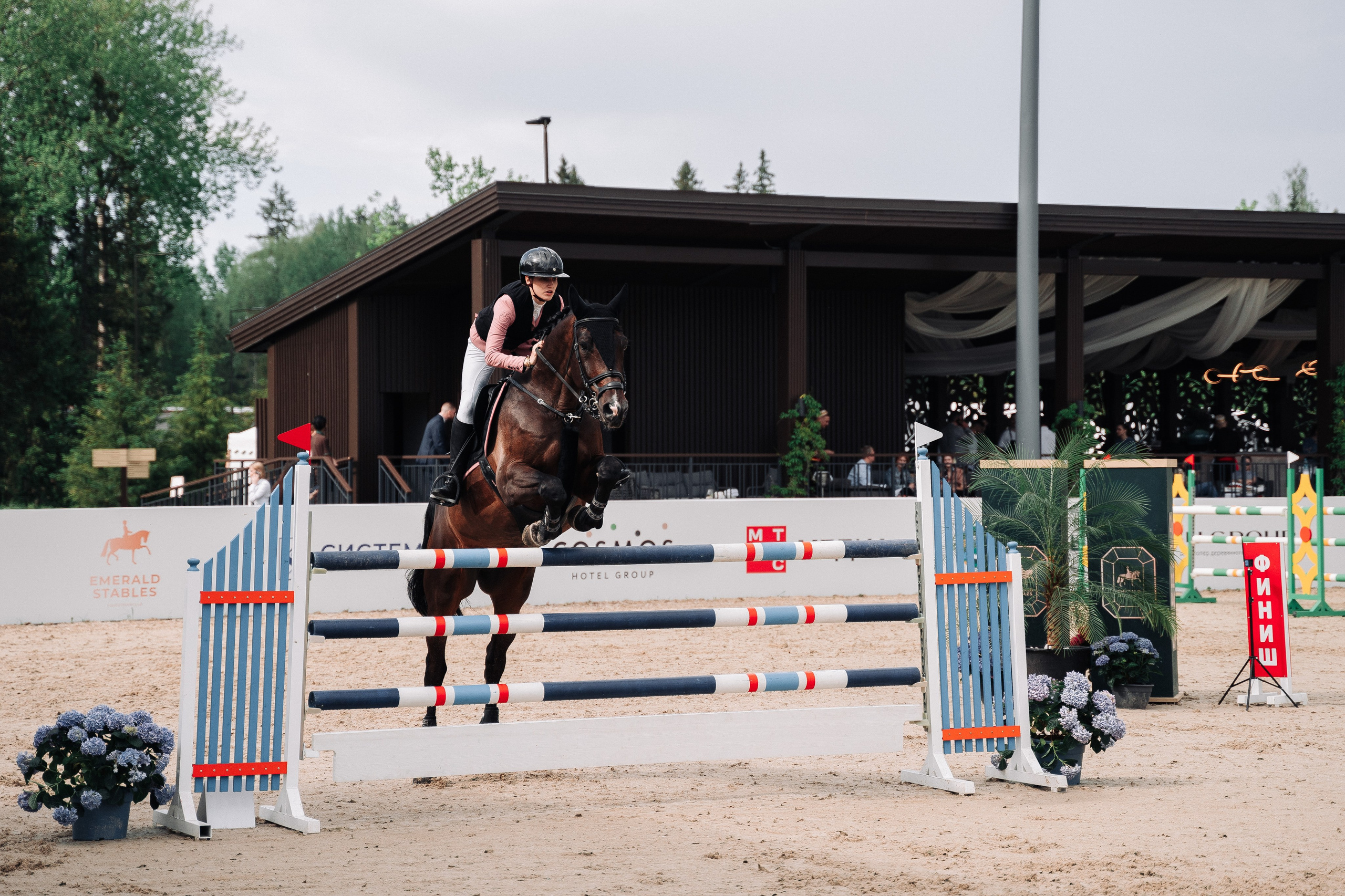 Магия Востока в Emerald Stables. Свадебный и семейный фотограф в Москве и МО Геннадий Туманцев