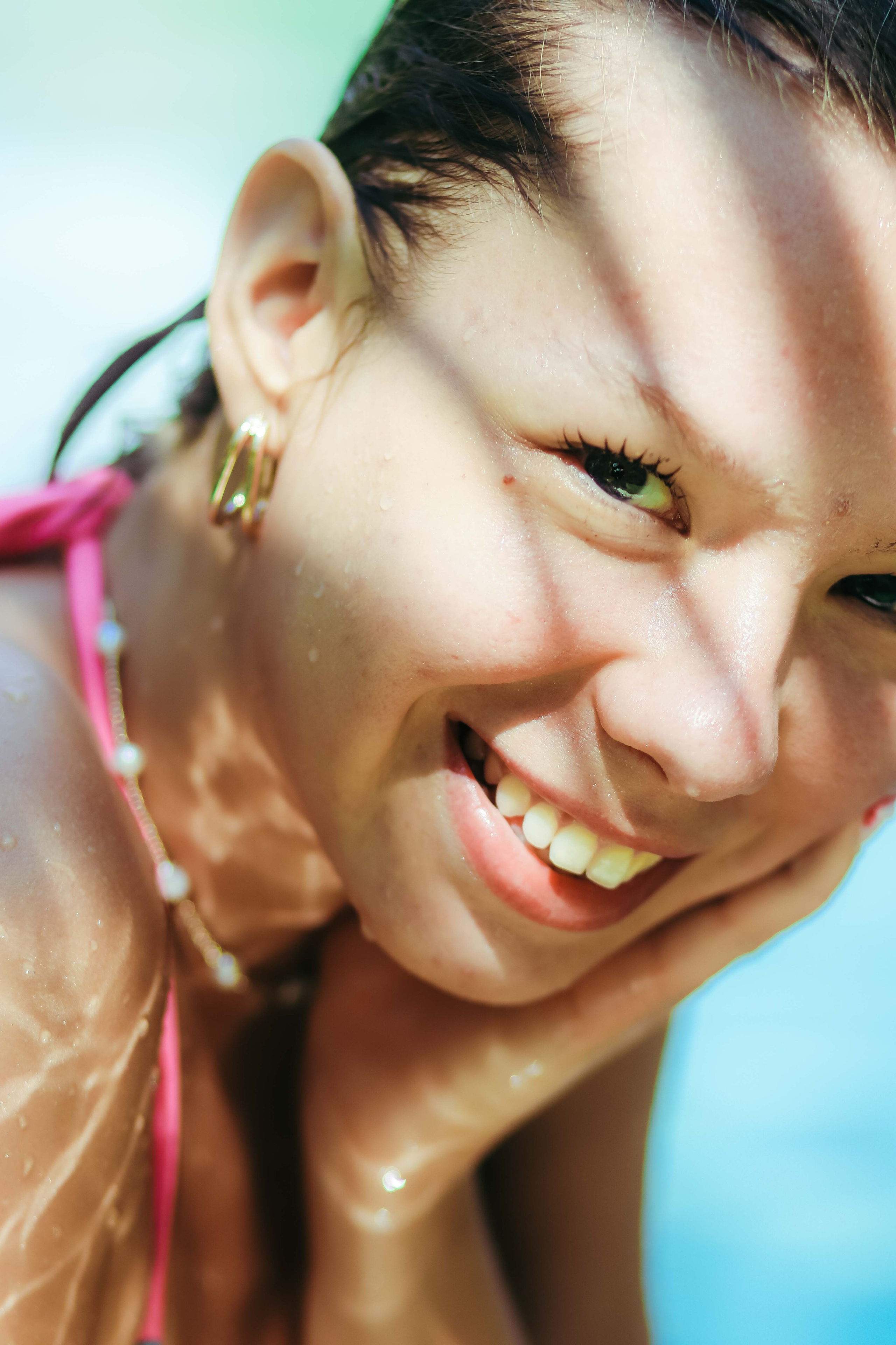 Эстетичная ню-фотосессия у бассейна в вилле Nirbana (Ахангама) | Яркие кадры с водой. Фотограф на Шри-Ланке