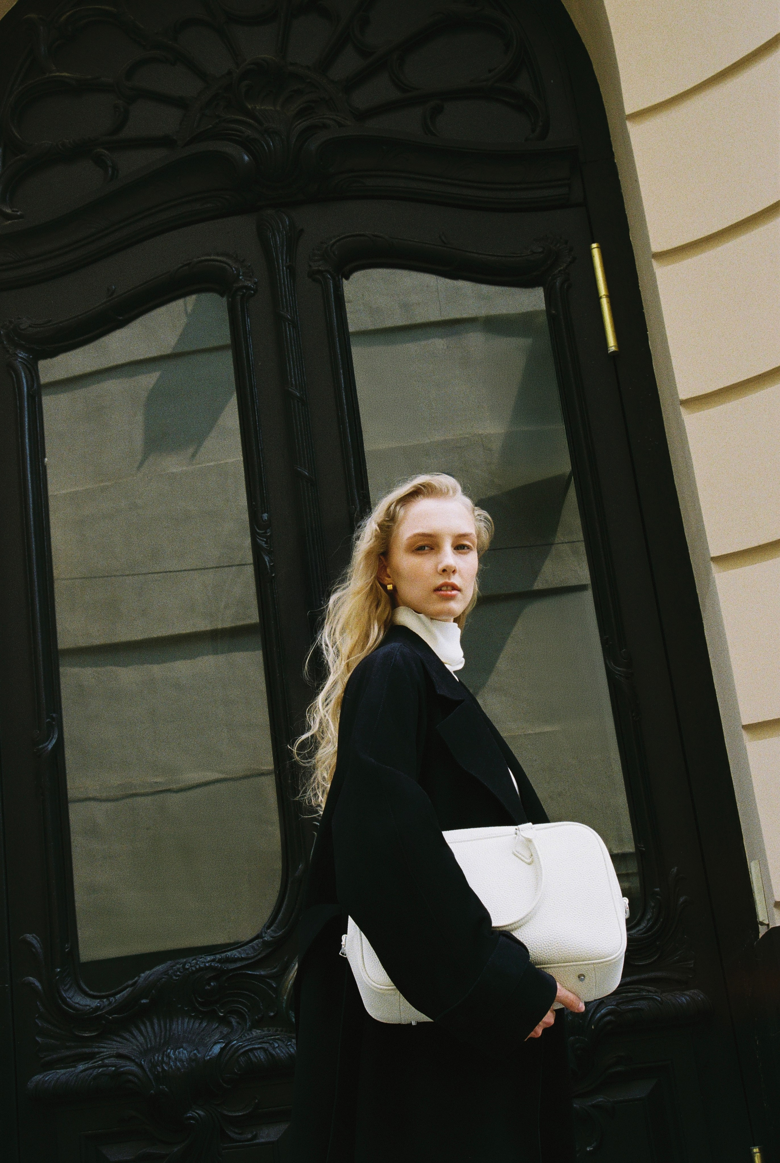 12 STOREEZ. Ретушер Polli_retouch