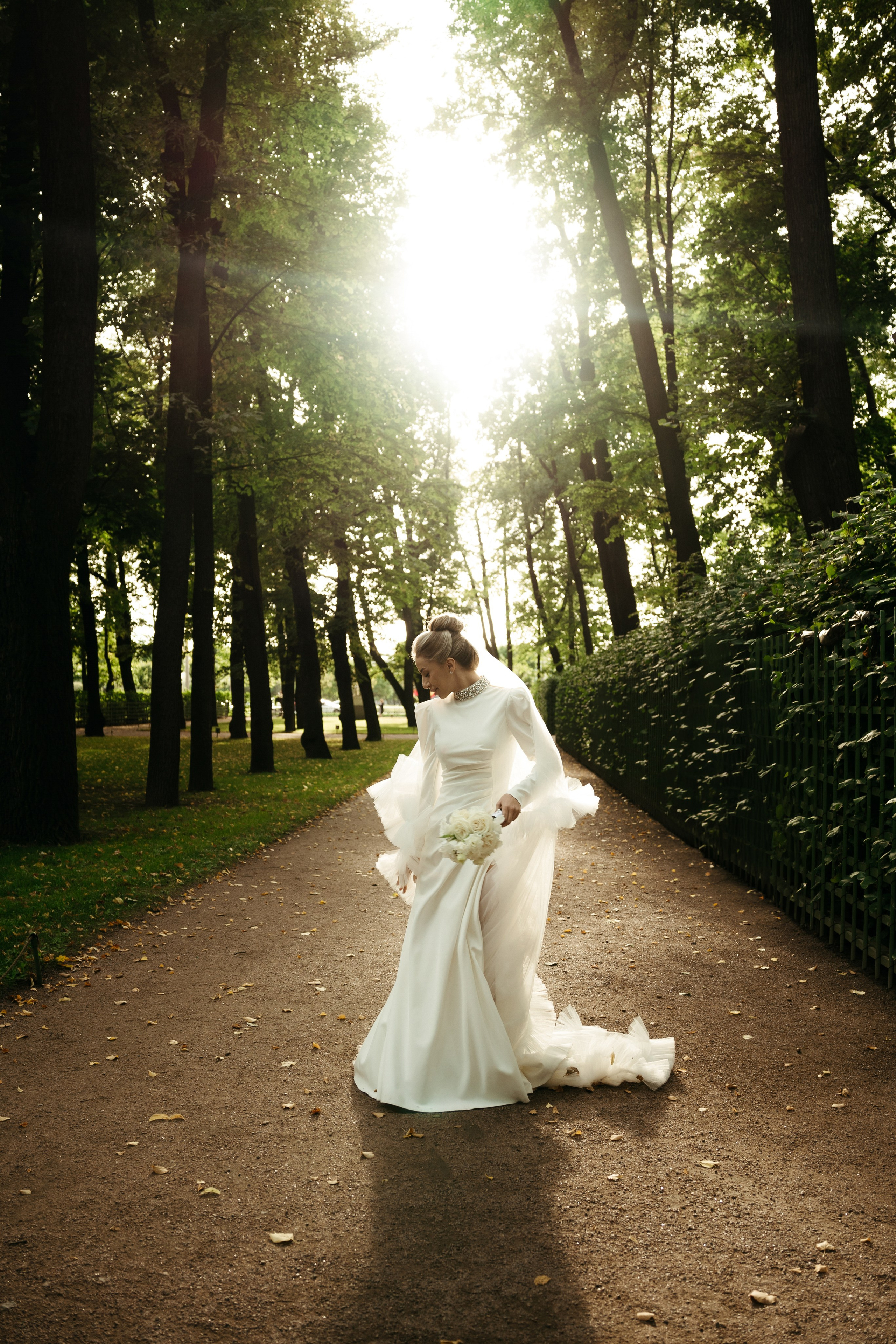 Однажды в летнем саду. Свадебный фотограф в Петербурге Таша Вайб
