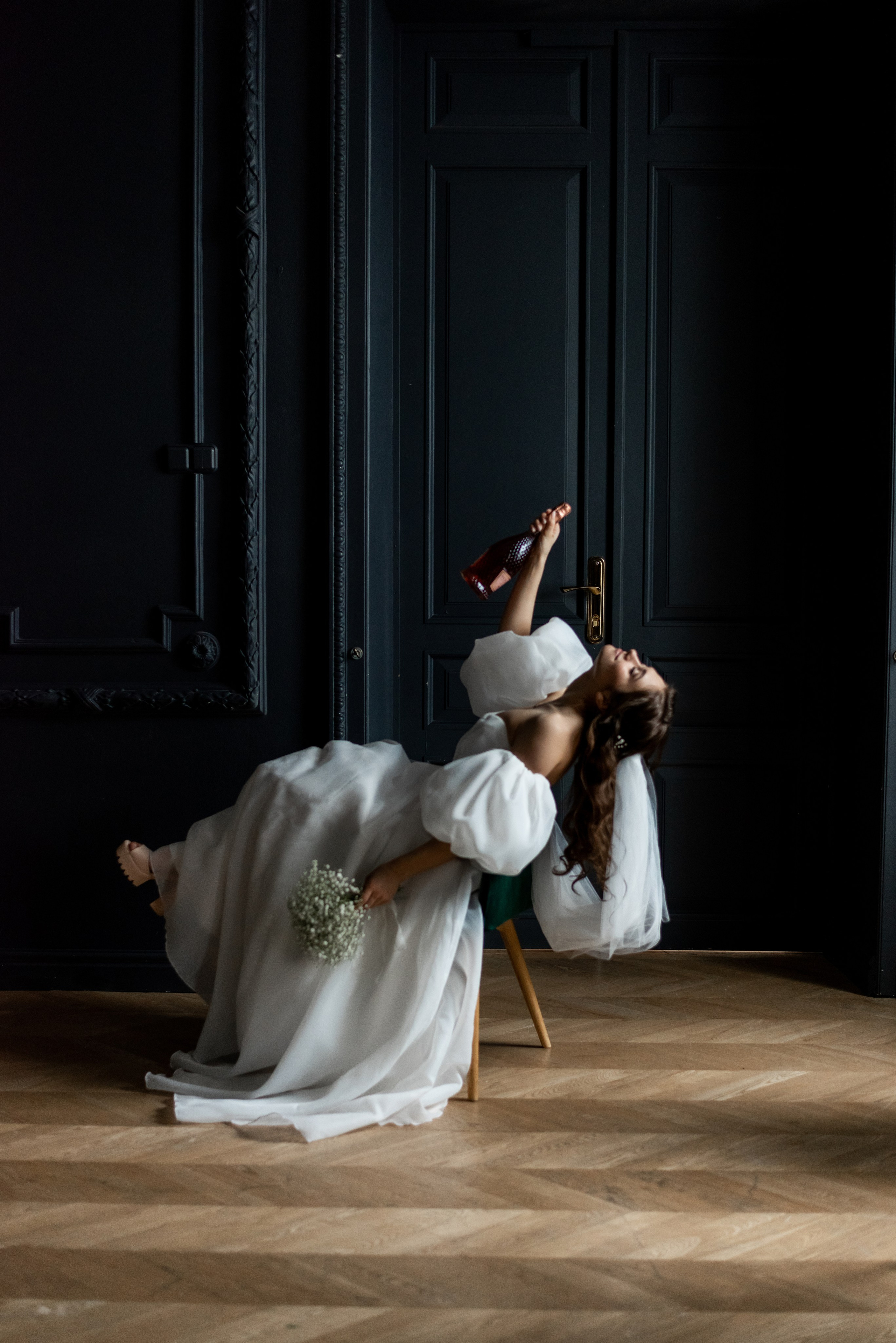 Крытые локации для свадебной фотосессии в Санкт-Петербруге. Свадебный и семейный фотограф в СПб Валерия Фомичева