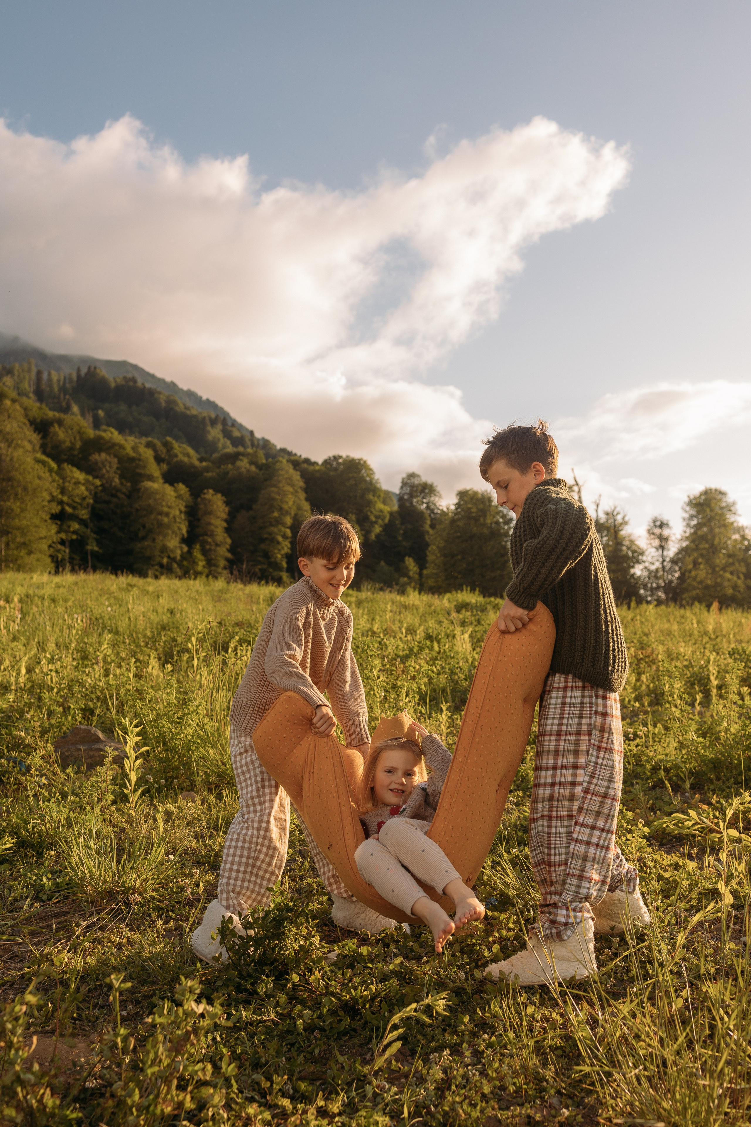 Юлия, Сергей, Остап, Степа и Ева. Семейный фотограф Александра Тарасова