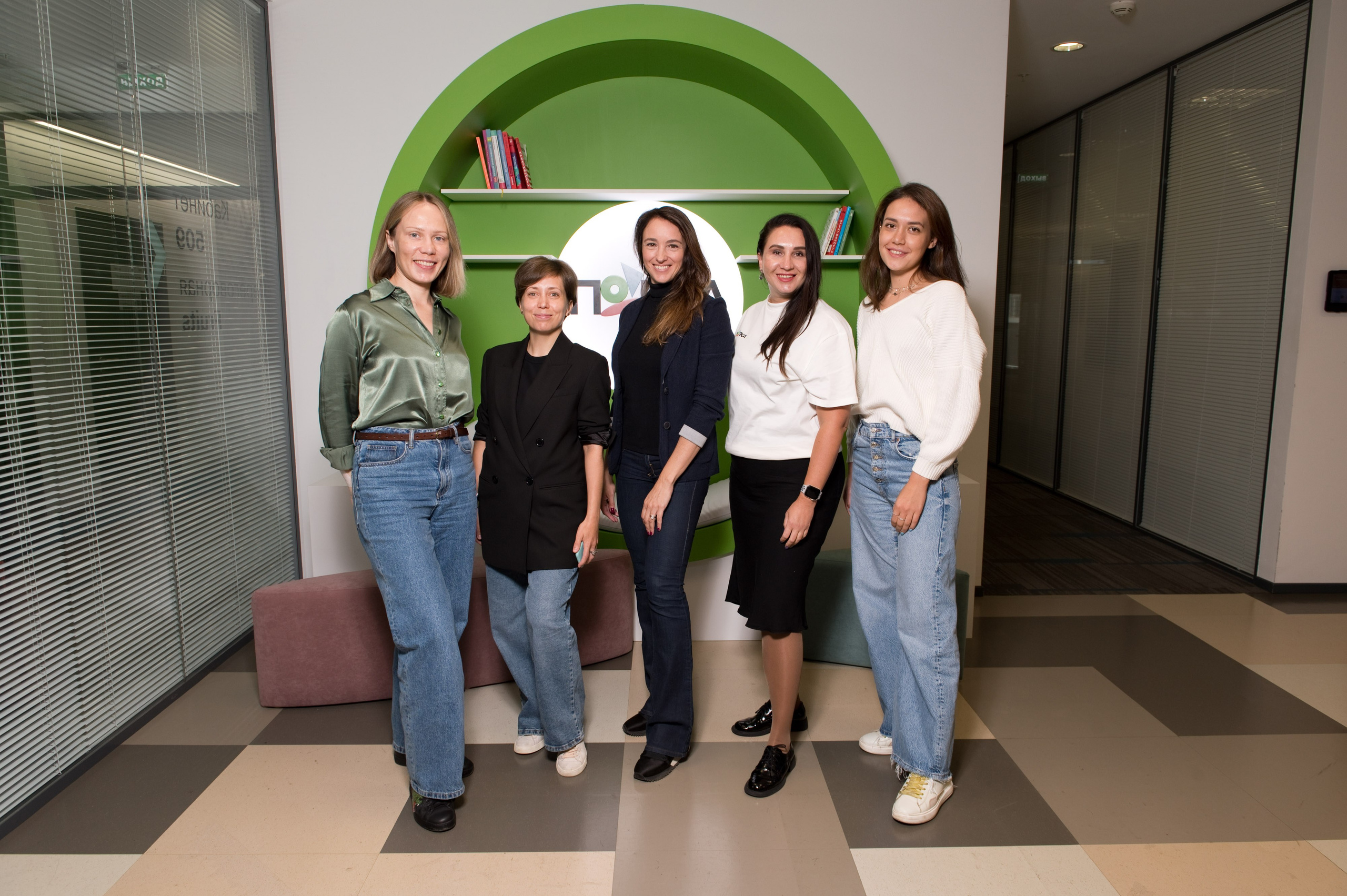 День знаний в офисе X5. Репортажный фотограф и видеограф Слава Думчев. Тимбилдинги, отчетники, корпоративы