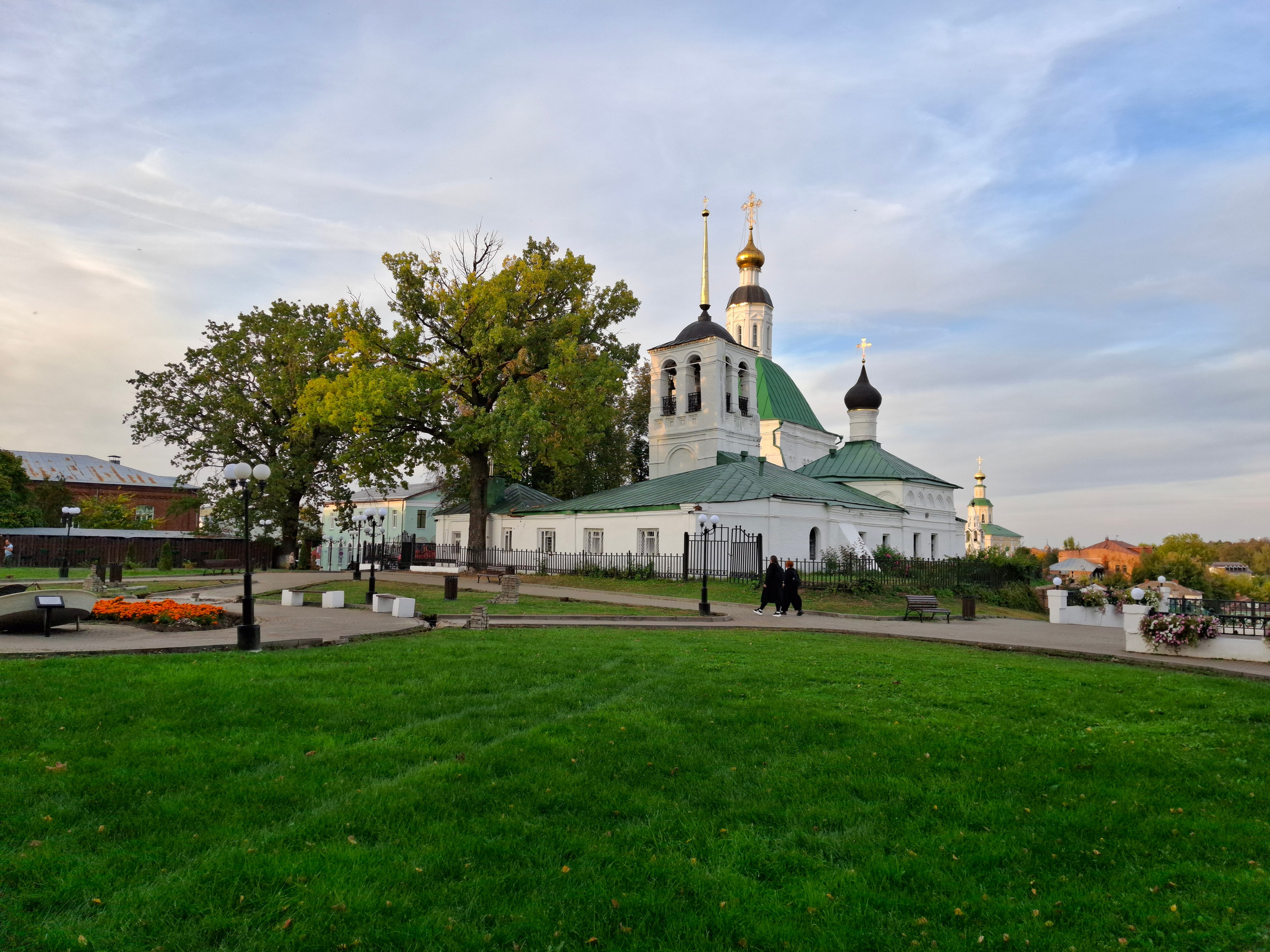 Владимир. Утро и вечер 18 сентября 2025. Игорь Жучков. Россия увиденная глазами путешествующего фотографа