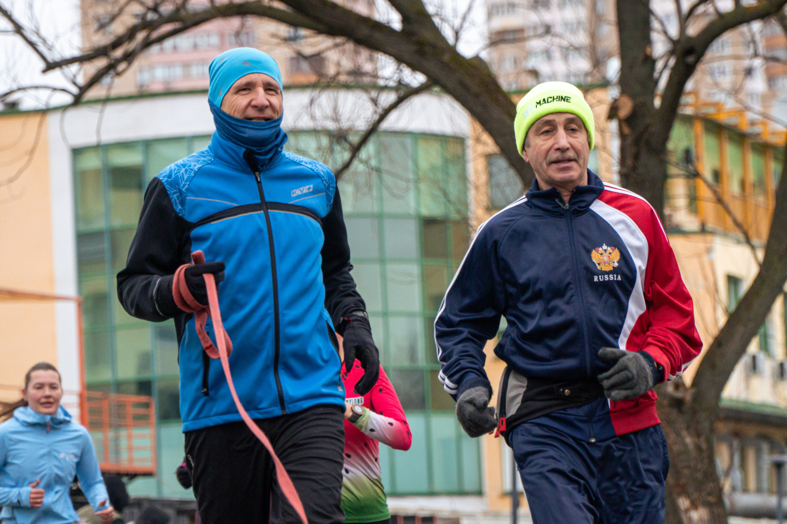 5 вёрст Реутов 16.11.2024. Роман Капилюшов. Бег. Фото. Видео. г. Люберцы