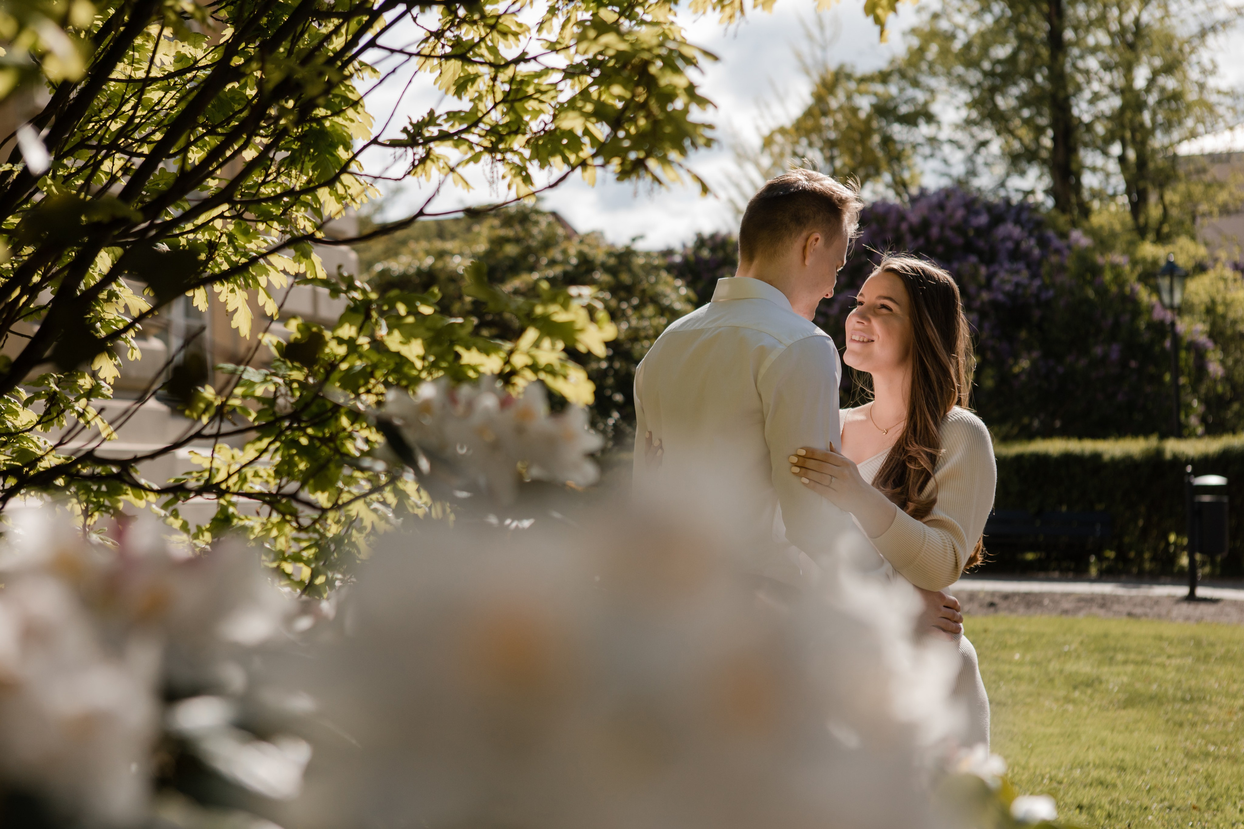 Семейная фотосессия Андрея и Марии. Видеосъемка и фотосъемка свадеб. Фотограф и оператор на свадьбу. Видеосъемка подкастов, собственная видео-фотостудии. Предметная фотосъемка