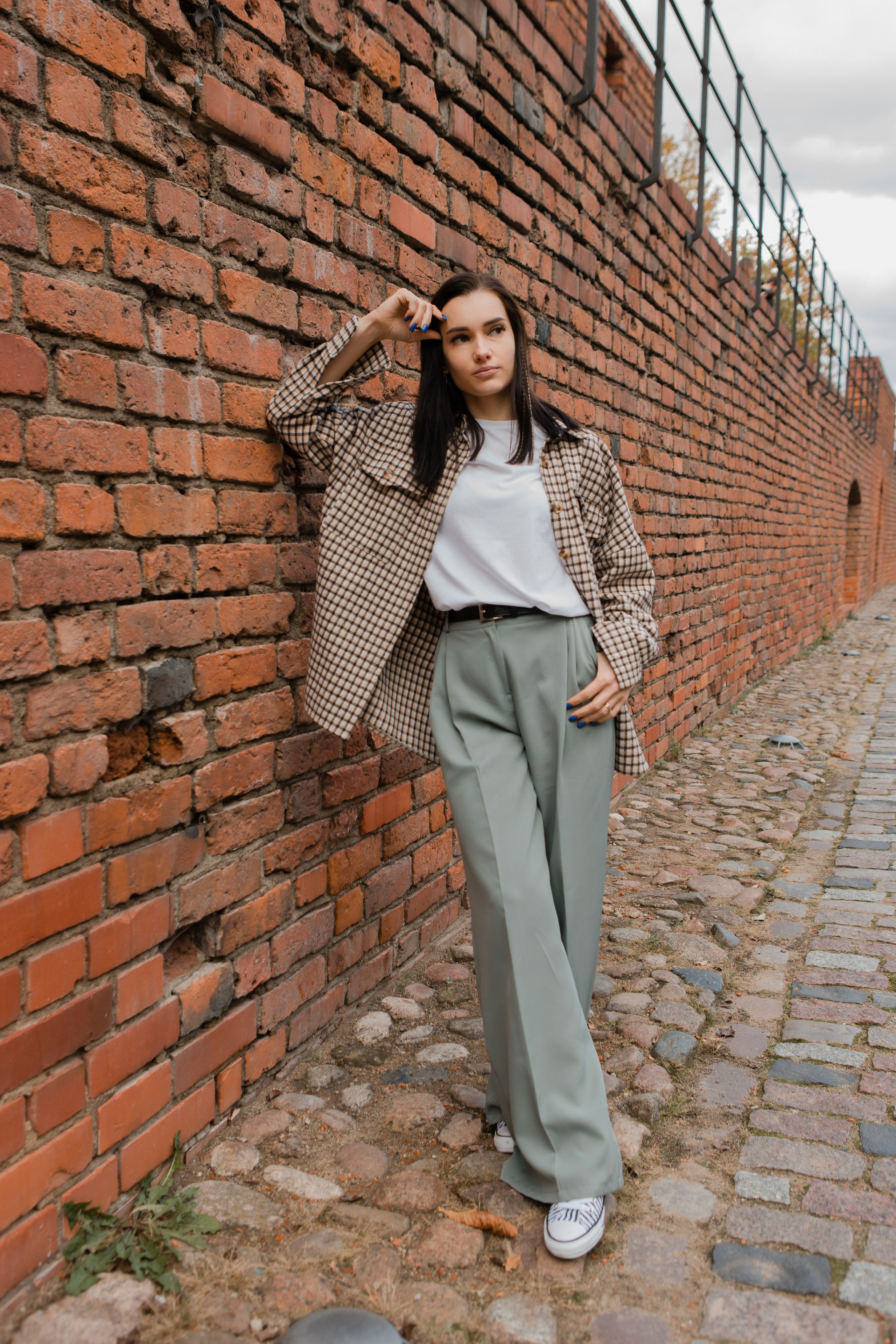 Портретная фотосъемка Александры. Видеосъемка и фотосъемка свадеб. Фотограф и оператор на свадьбу. Видеосъемка подкастов, собственная видео-фотостудии. Предметная фотосъемка