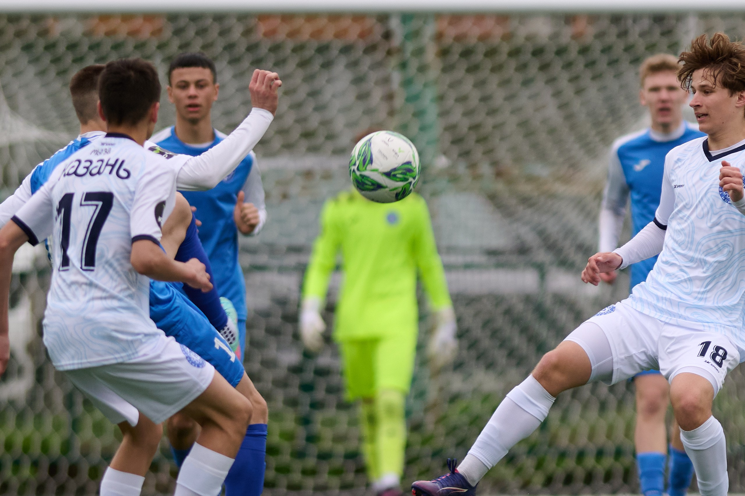 2 тур ЮФЛ Приволжье 2025. «Зенит-Ижевск» — «Трудовые резервы». Спортивный репортажный фотограф в Ижевске Сергей Мерзляков