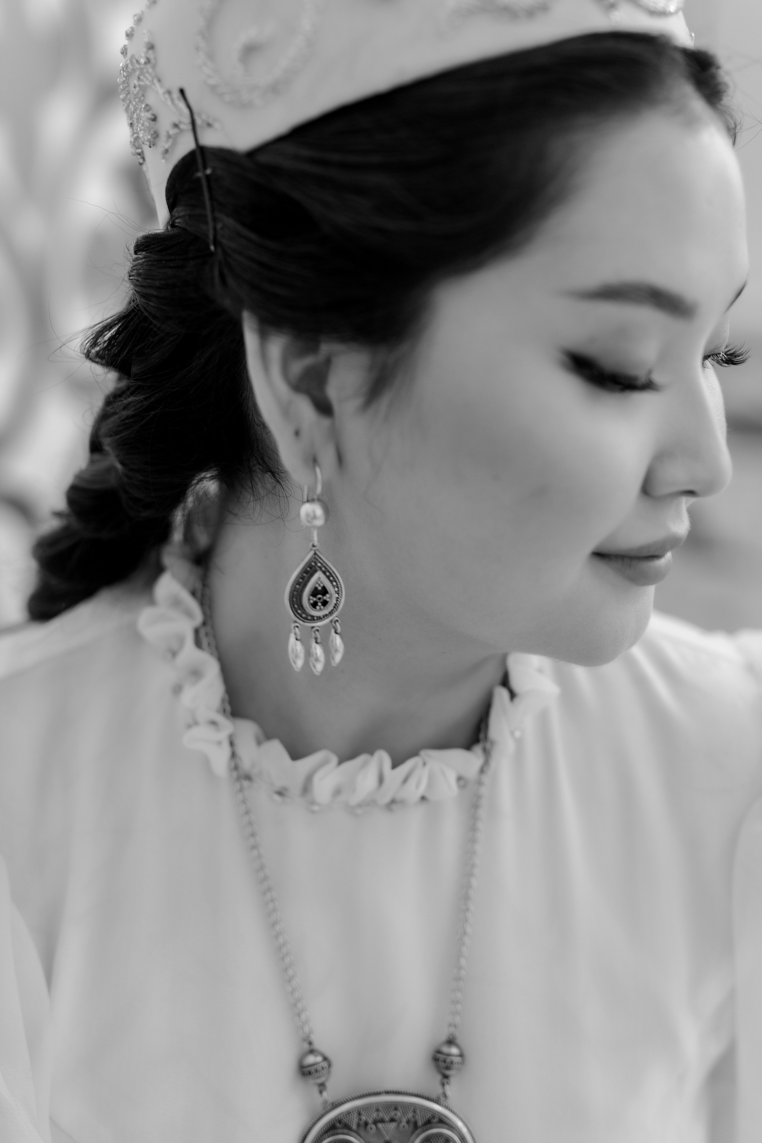 Aynur — syrğa salu. Wedding and Love story Photographer