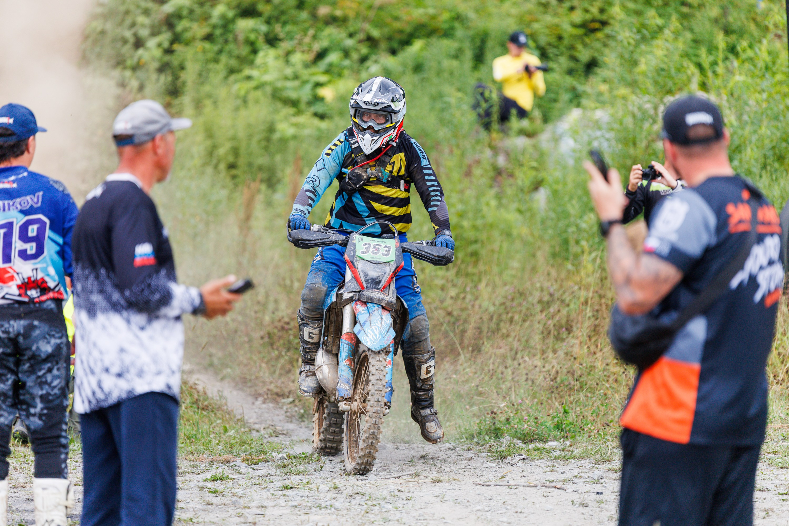 NPR-2025. Свадебный, семейный и репортажный фотограф в Южно-Сахалинске Артур Петросян