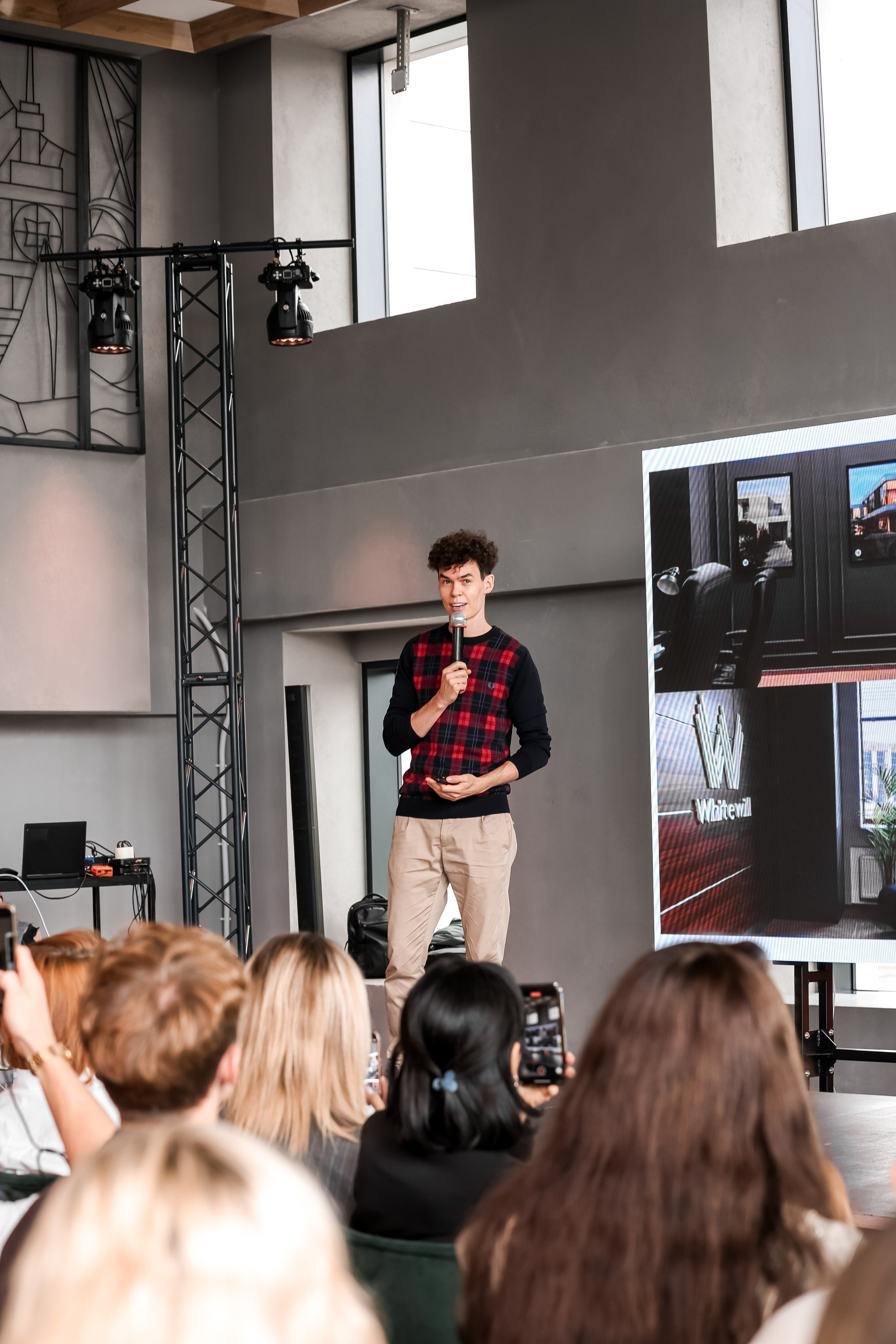 OZERSKY CONF 3.0 / главные спикеры Сергей Романович / Олег Торбосов. Photographer Viktoriya Markushina «My world throug»