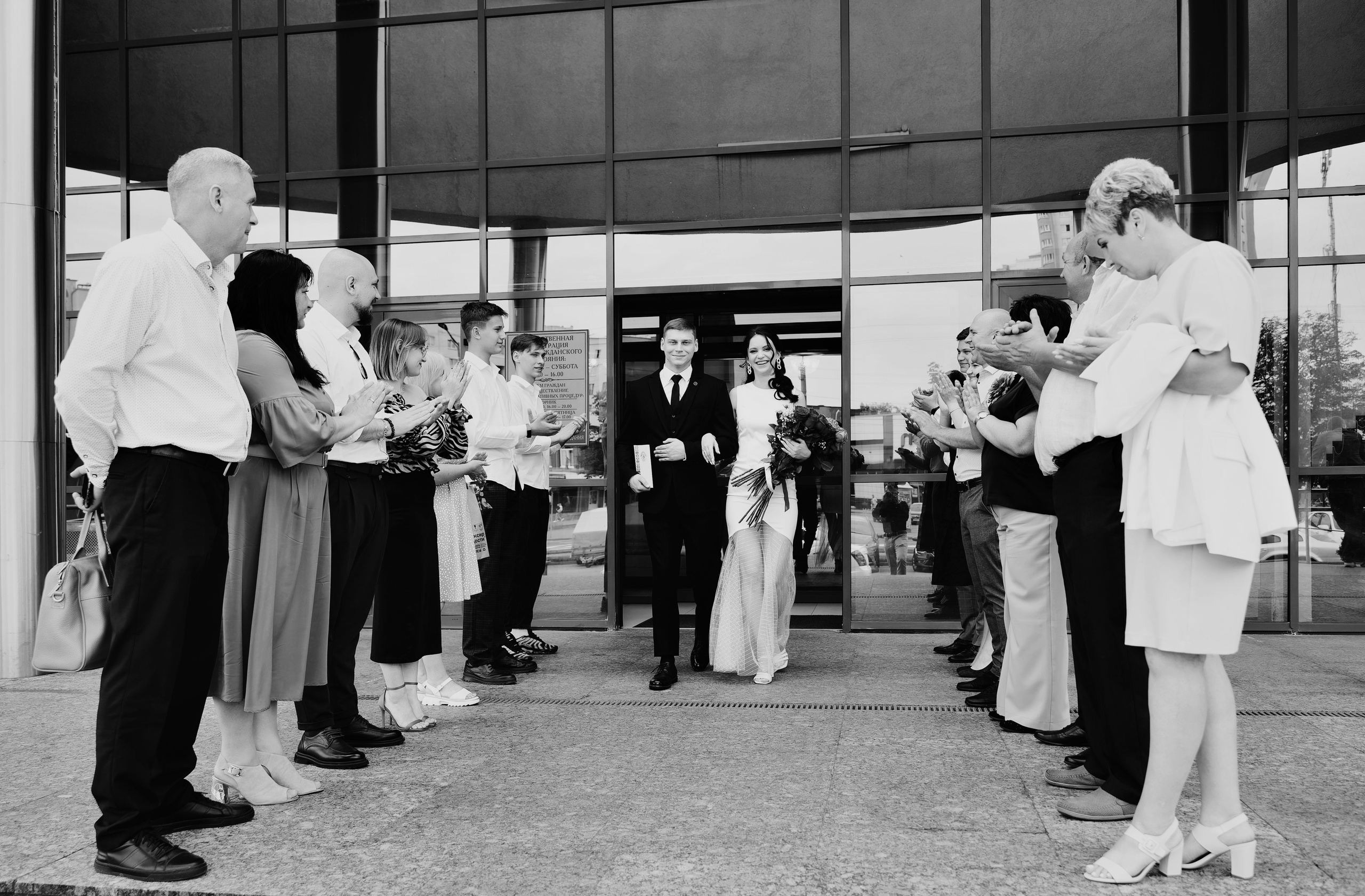 Свадебный фотограф Минск. Семейный и свадебный фотограф Минск Юрий Прилепов. Выпускные альбомы!